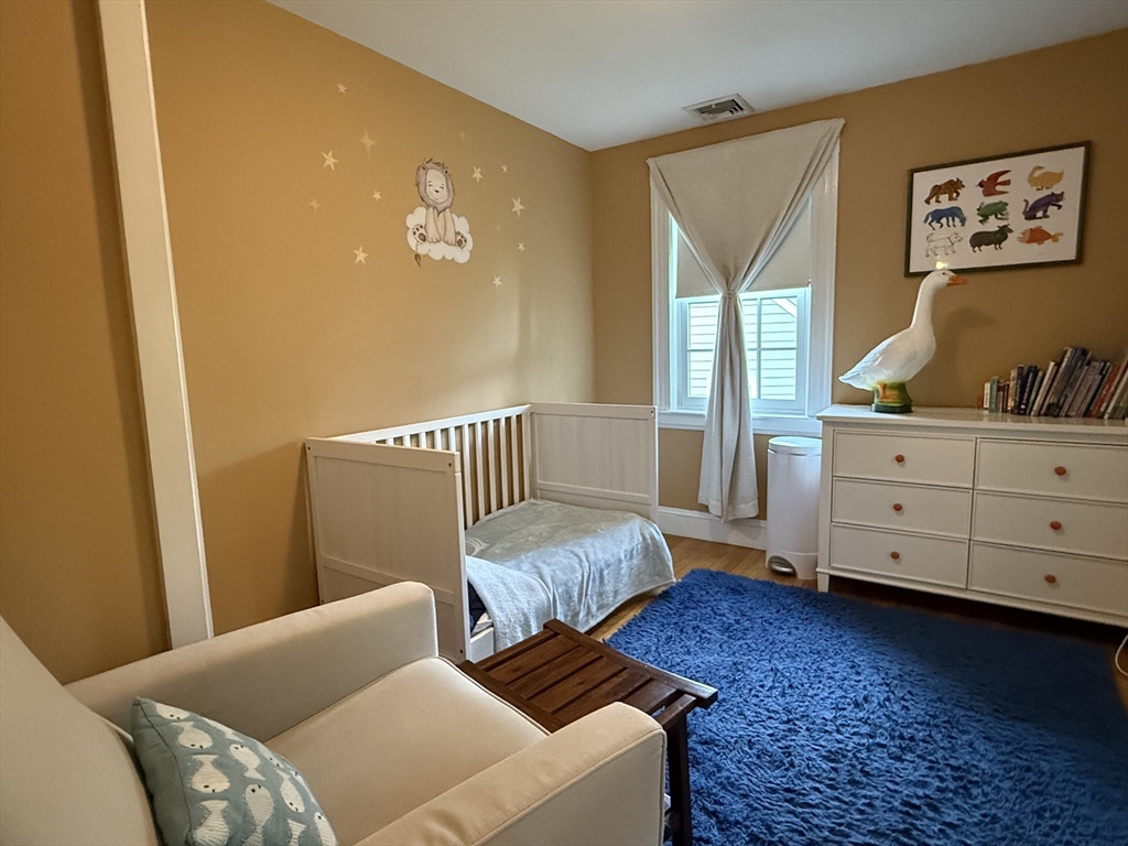 24 Beverly Rd # 24