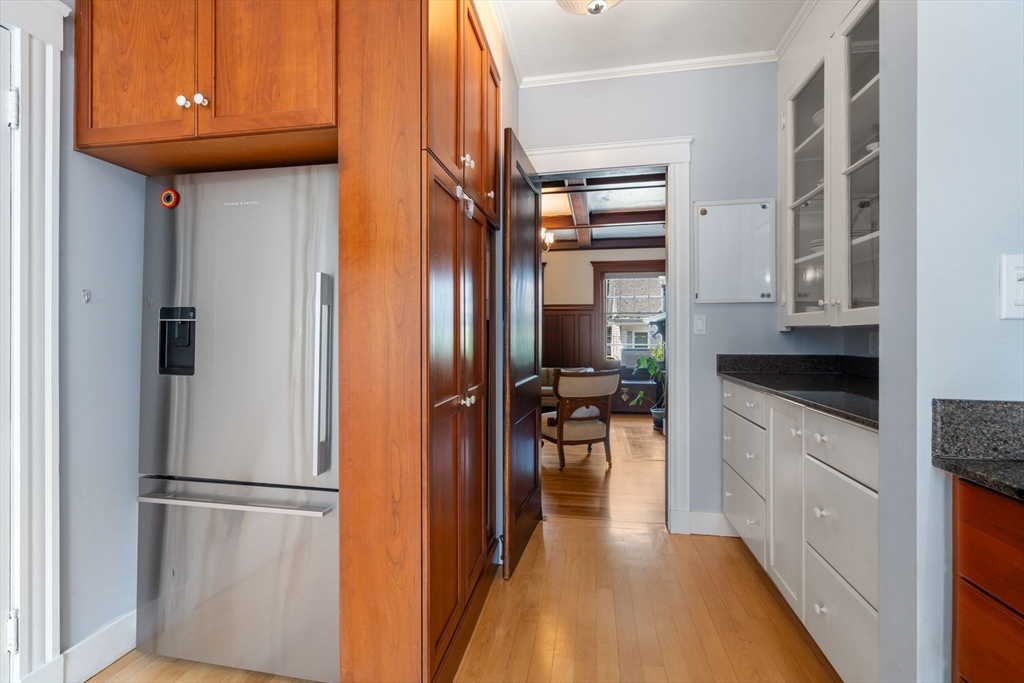 147 Fuller St # 2