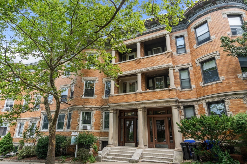 147 Fuller St # 2