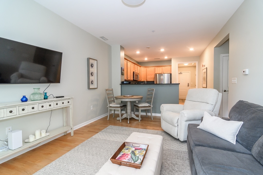 13 Morgan Dr # 307