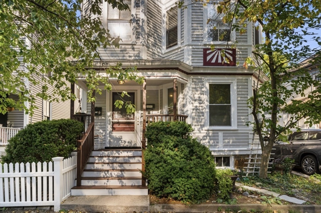 112 Chestnut # 1