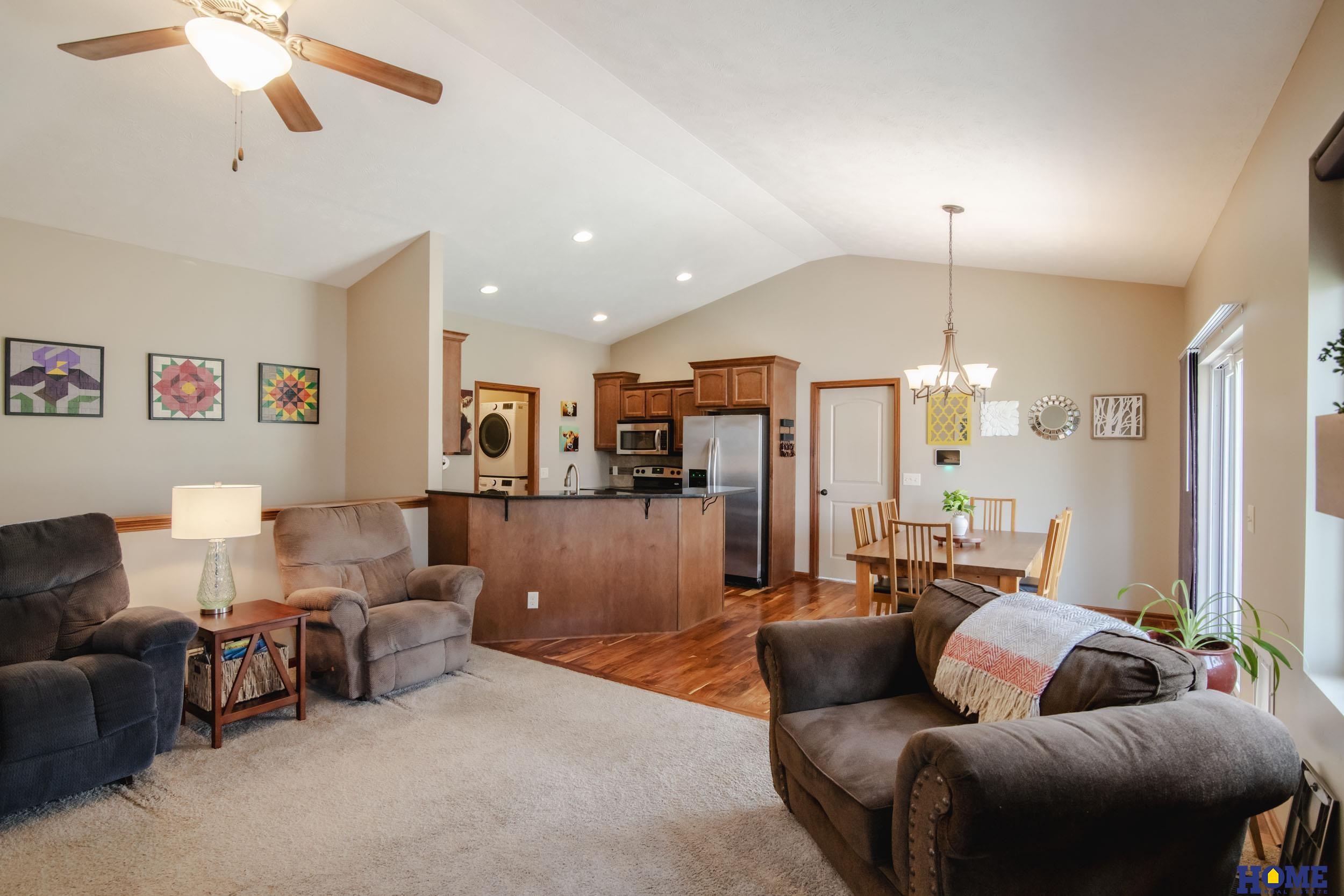 3151 N 91st Court
