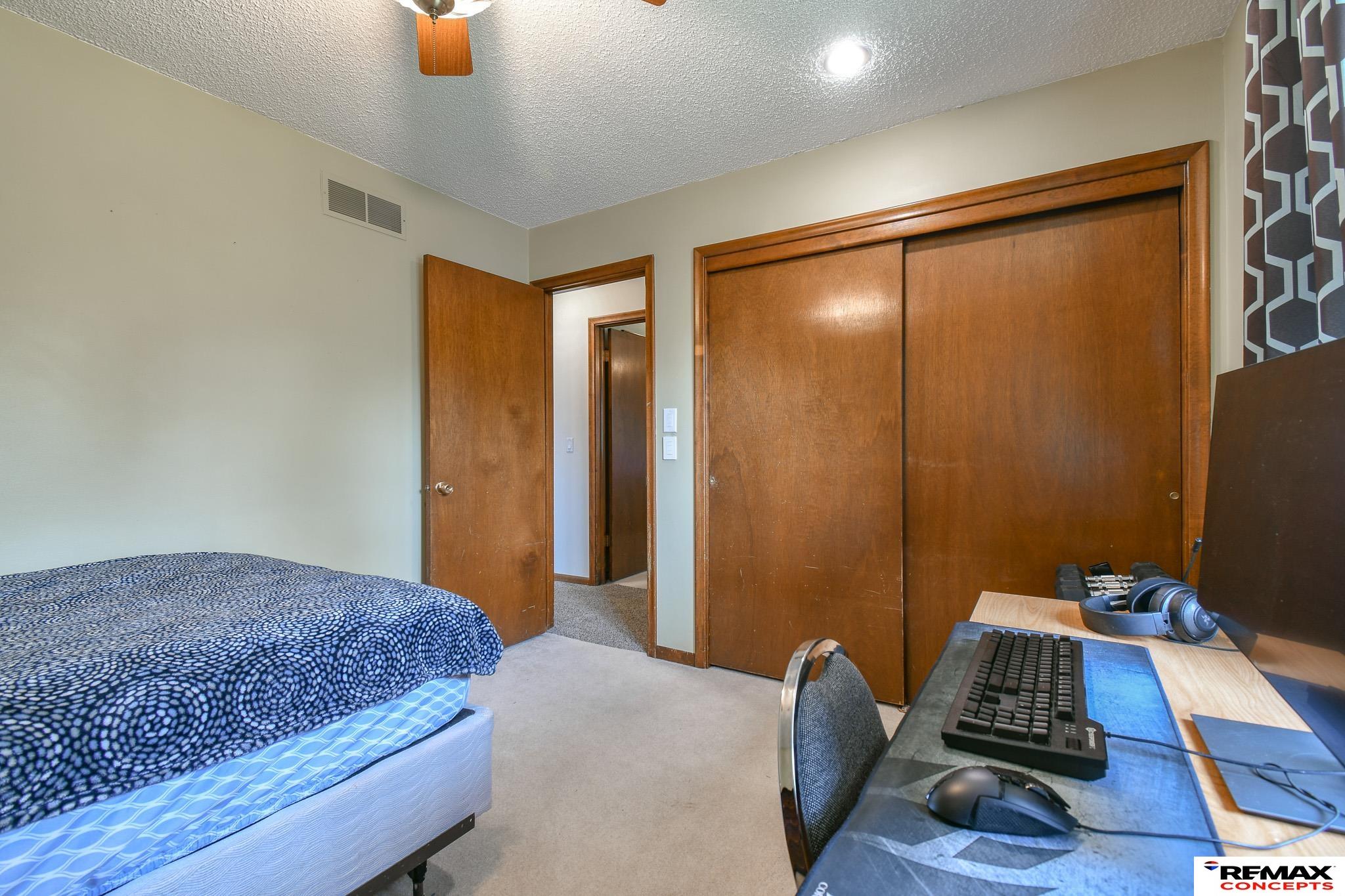 6021 Skylark Lane