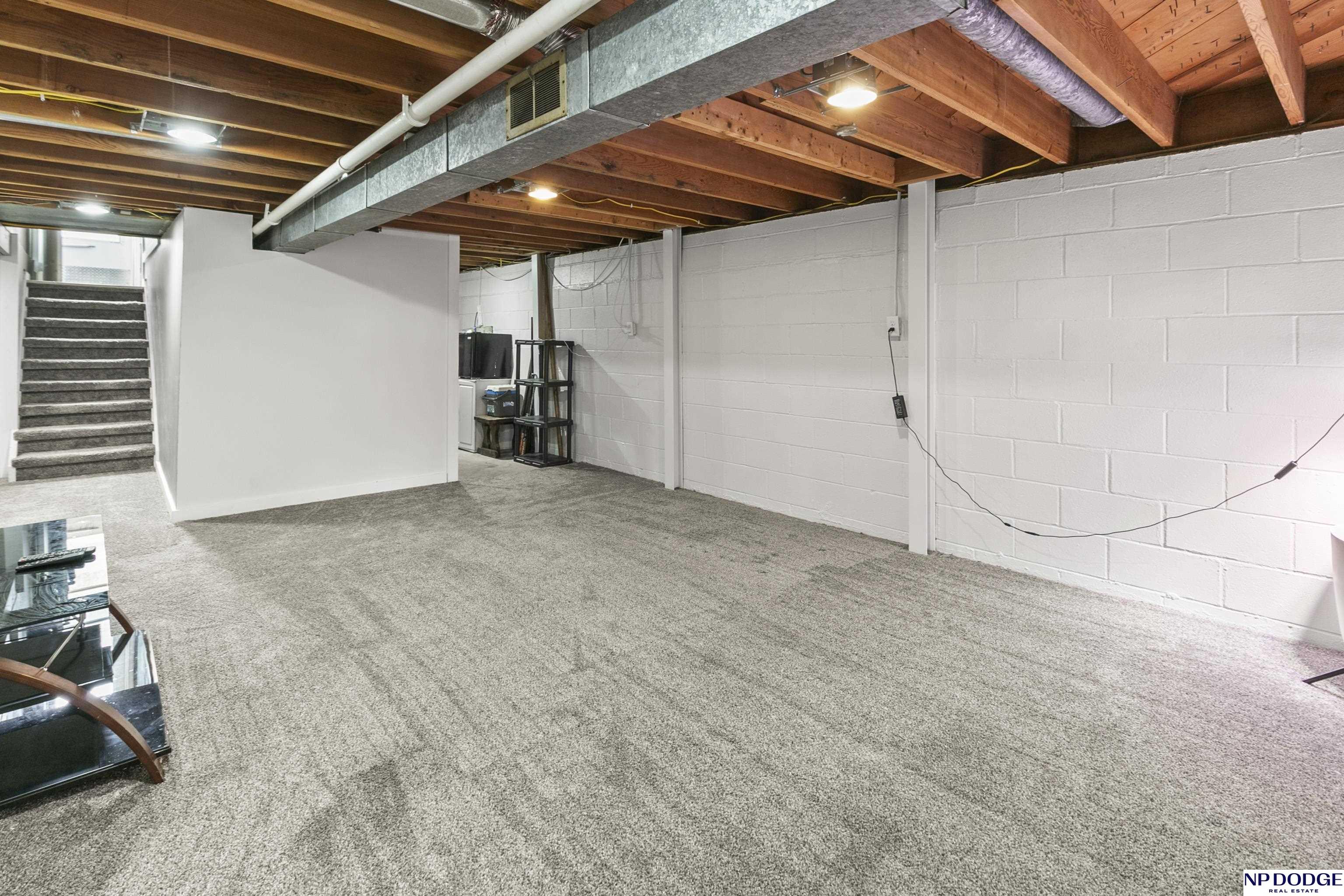 610 E 2 Street