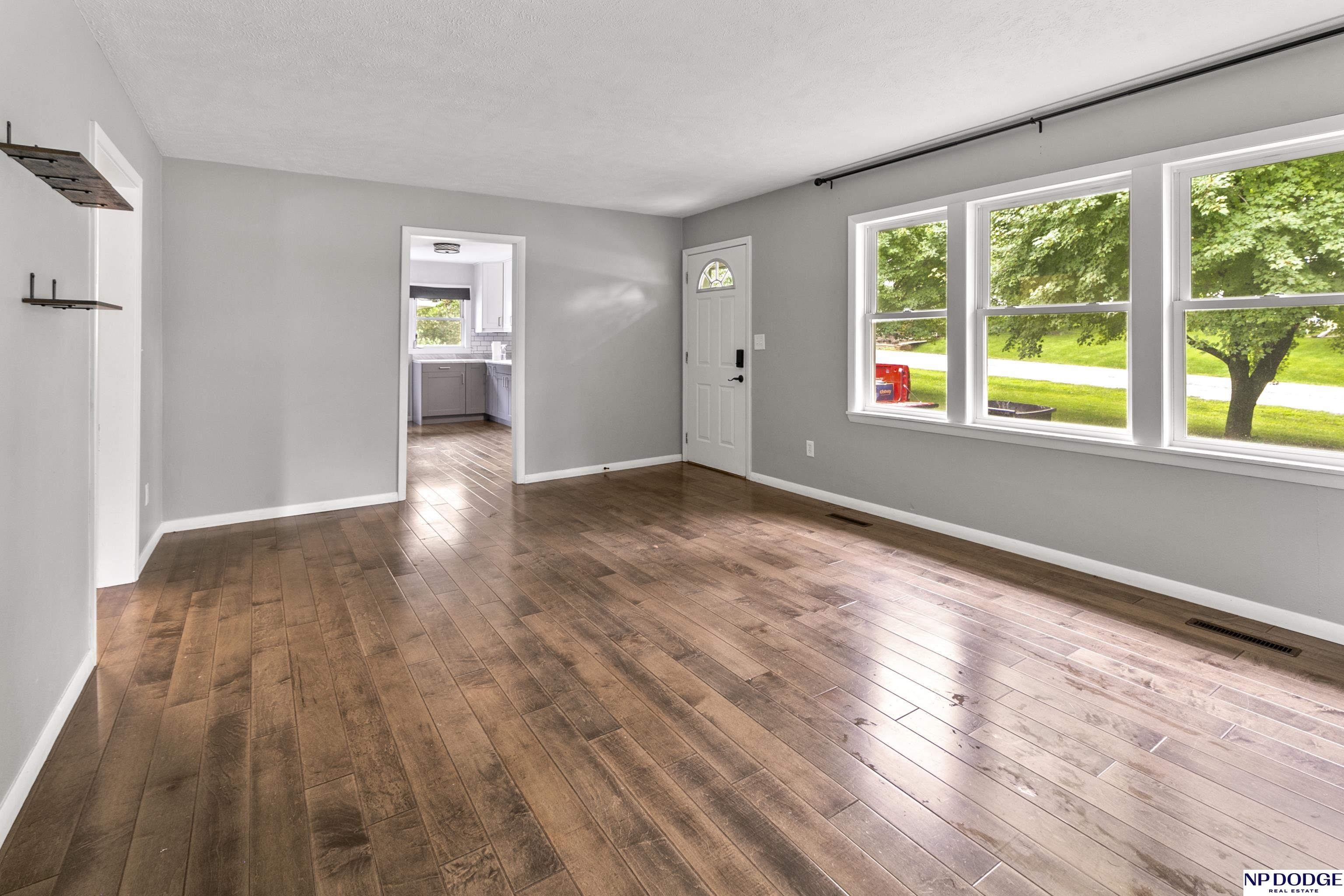 610 E 2 Street