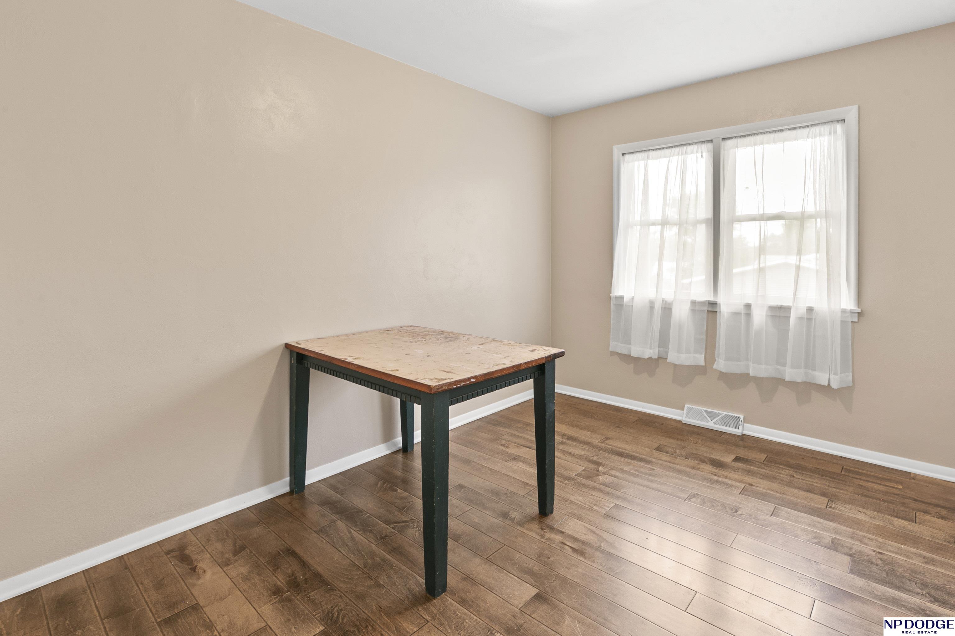 610 E 2 Street