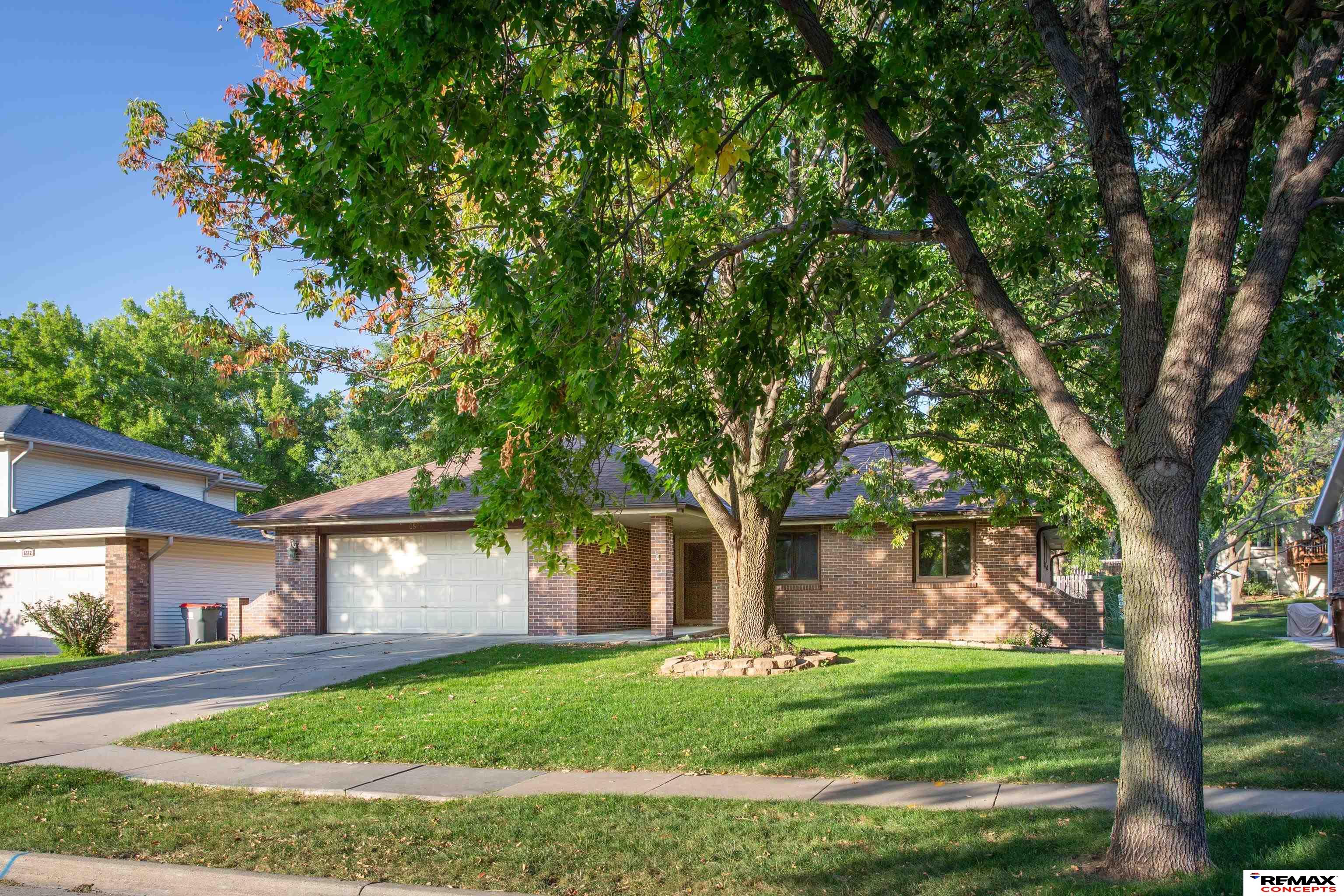 6524 Crooked Creek Drive