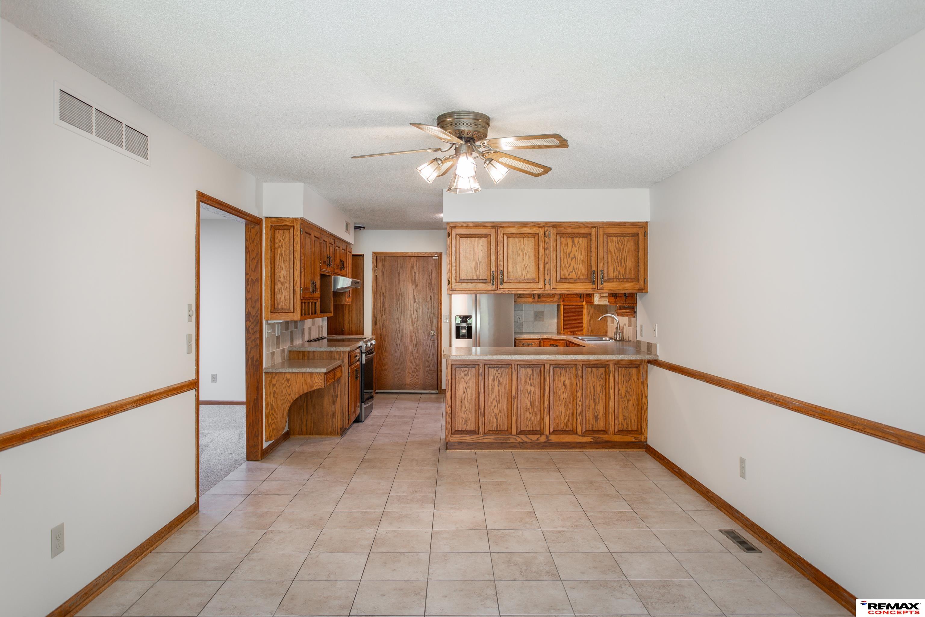 6524 Crooked Creek Drive