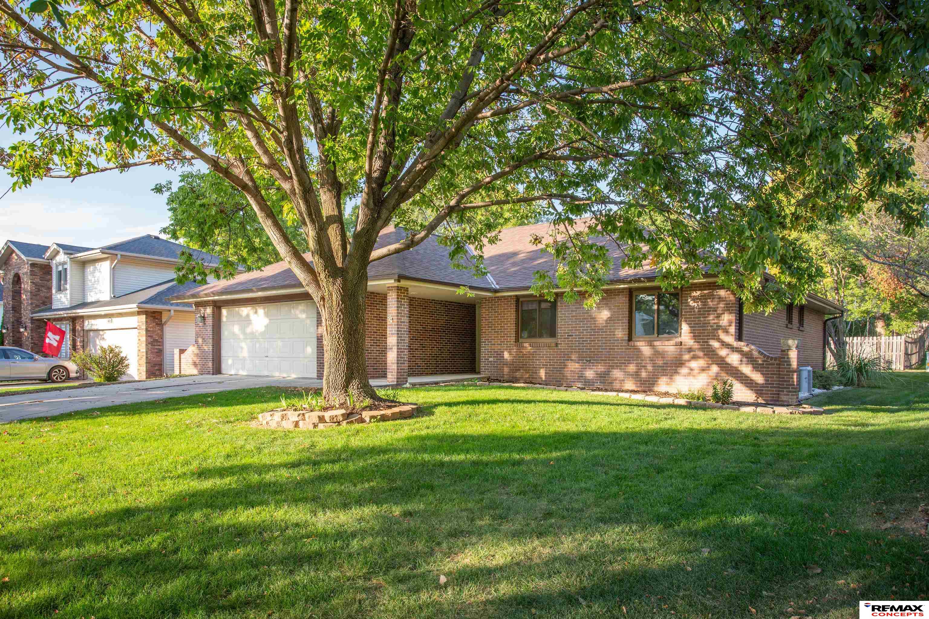 6524 Crooked Creek Drive