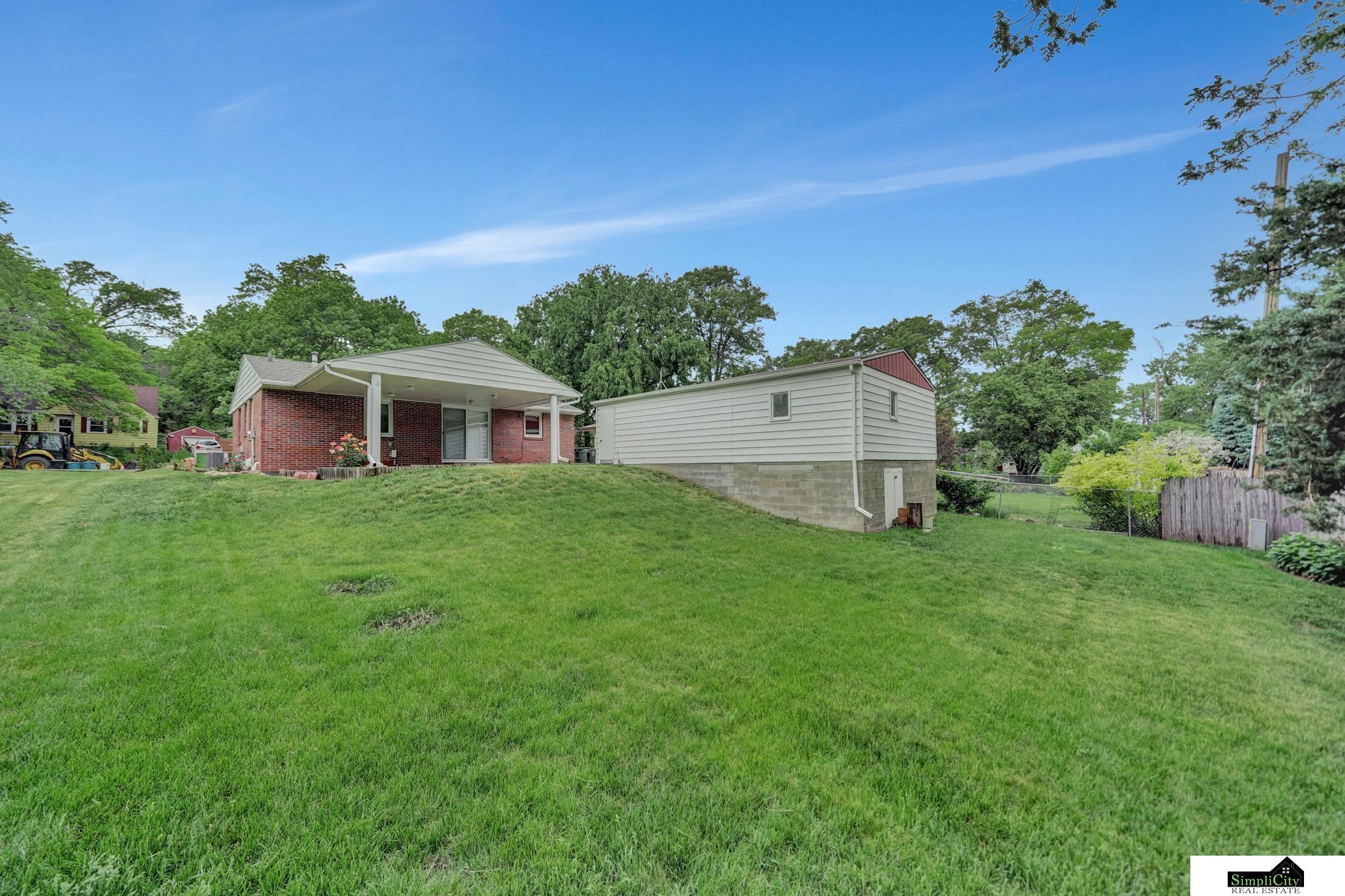 2320 S 37th Street