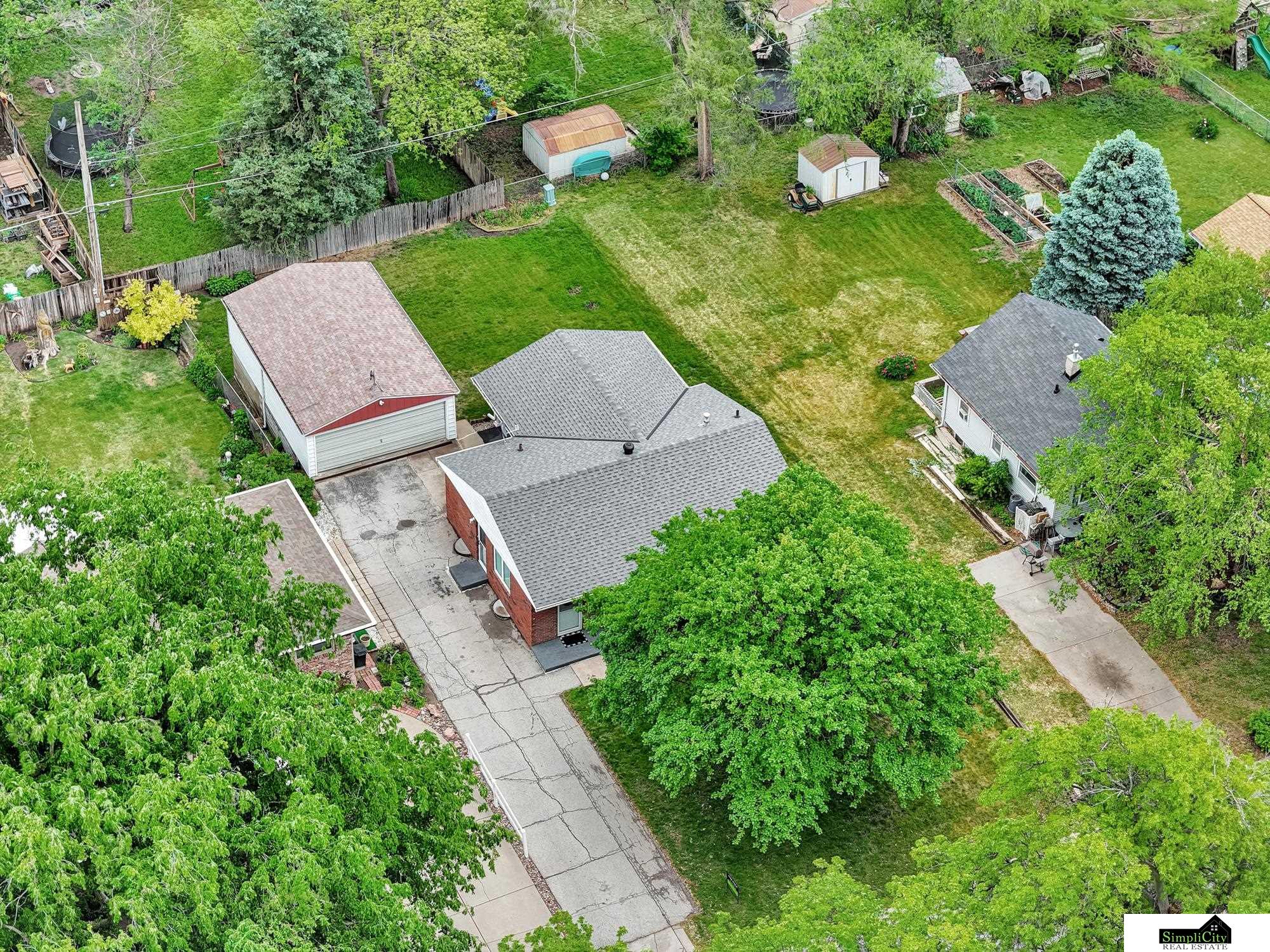 2320 S 37th Street