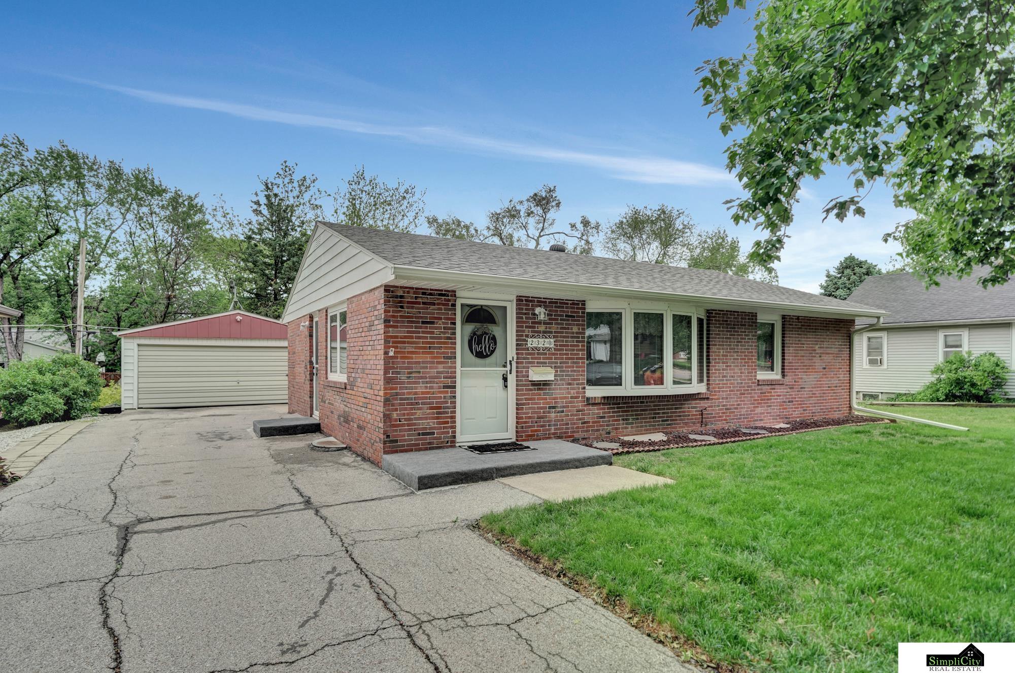 2320 S 37th Street