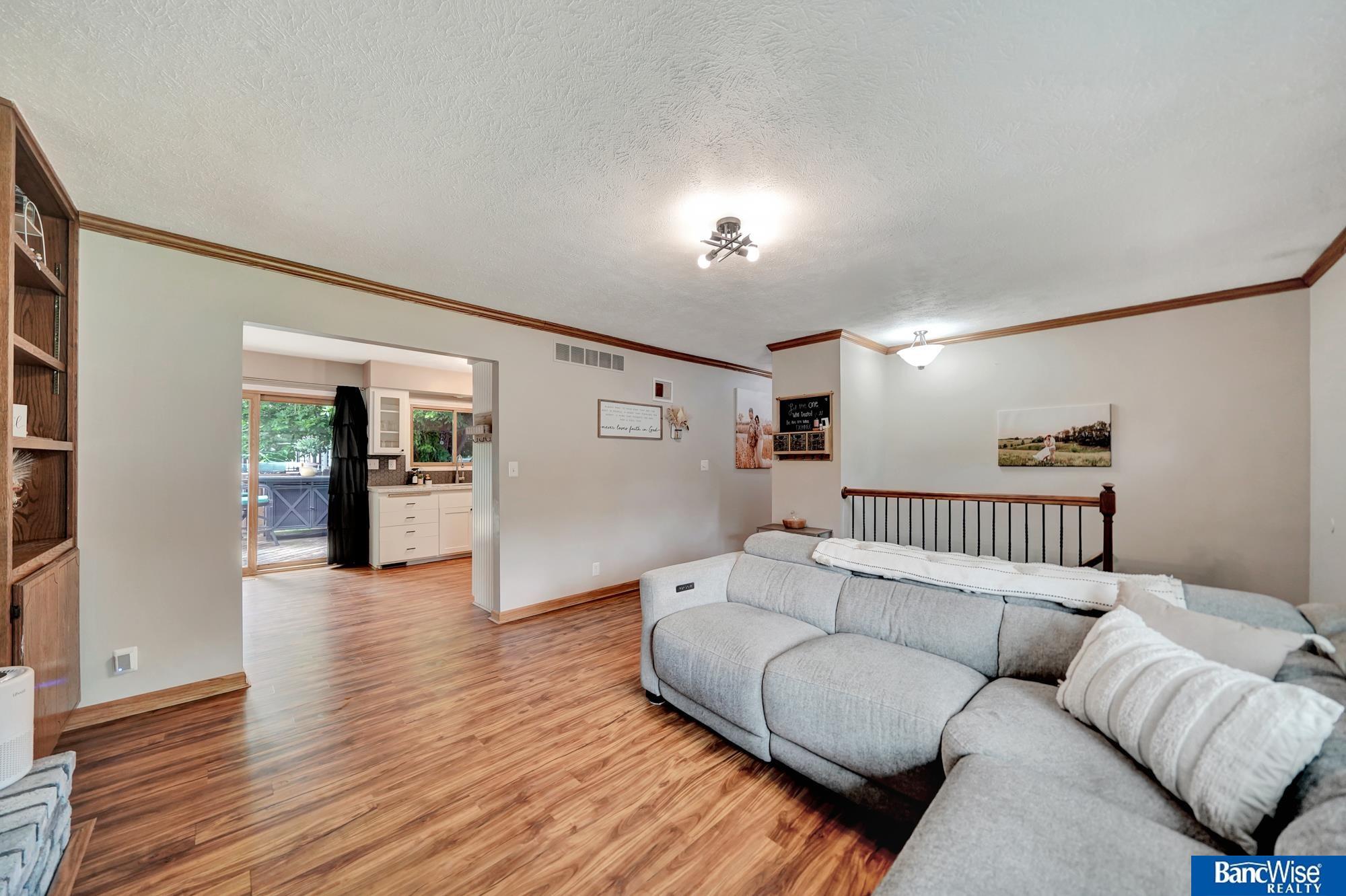 6301 Queens Drive