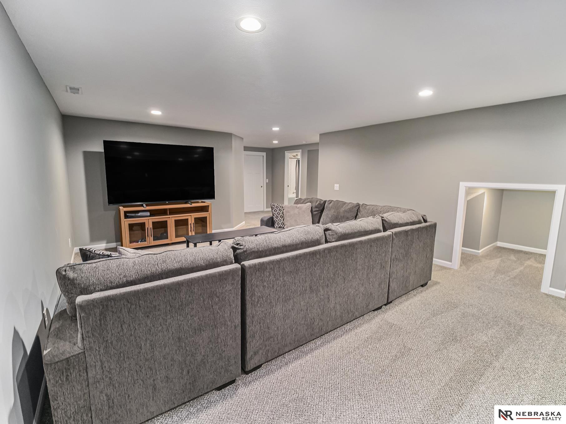 10340 White Pine Road