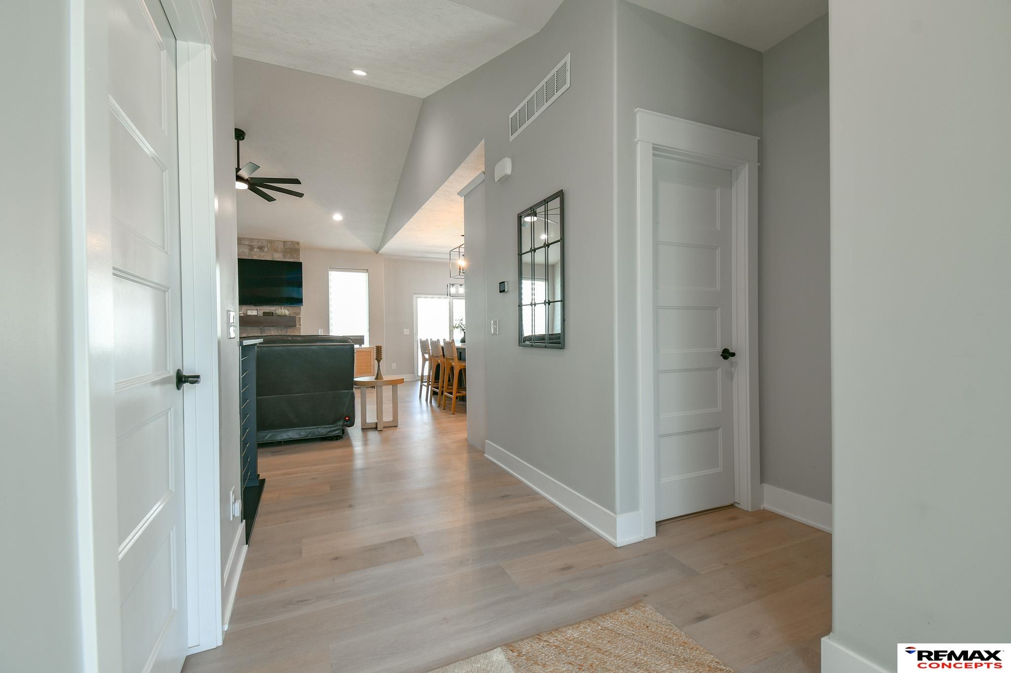 8915 S 75th Street