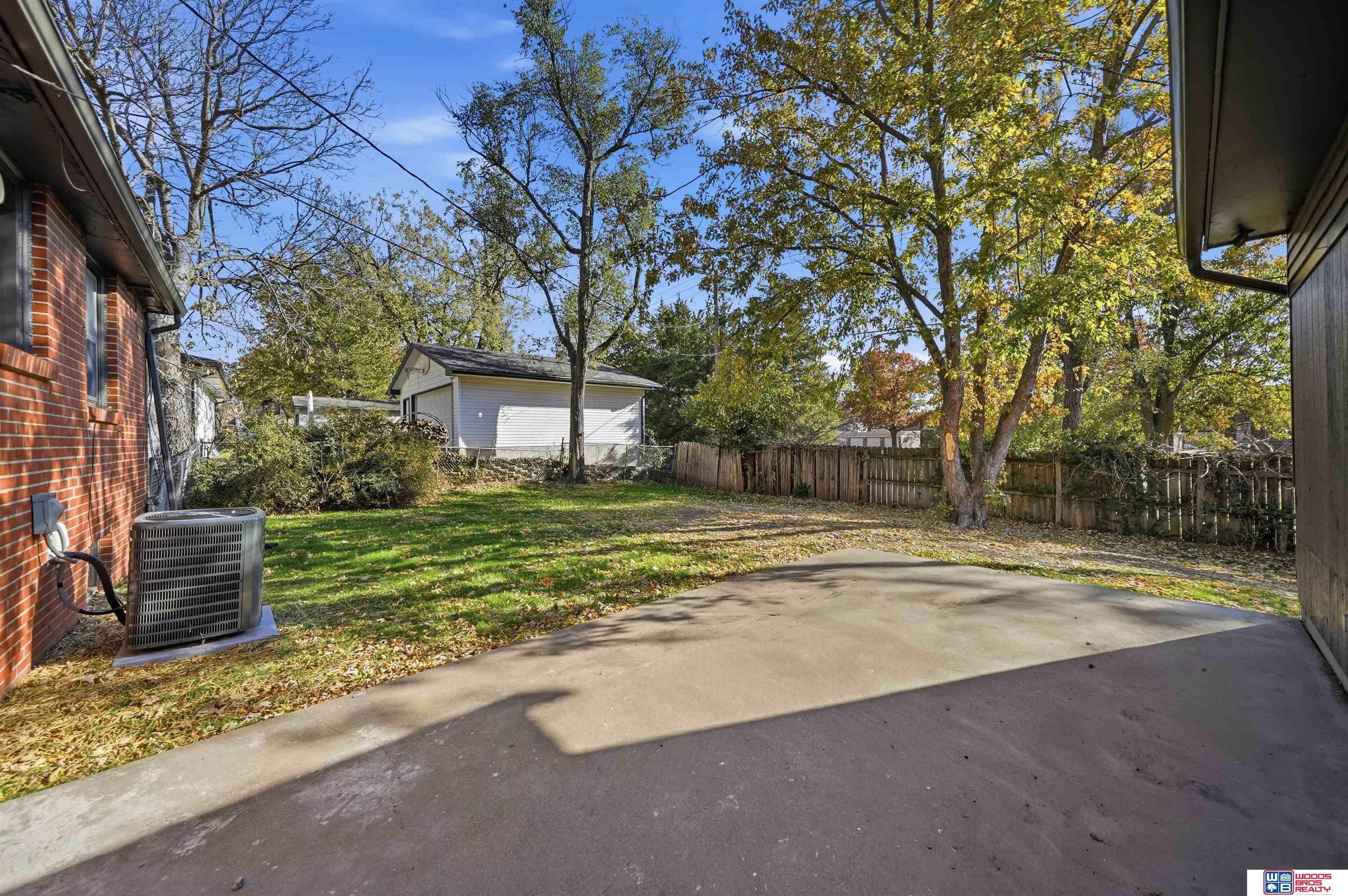 2511 Kessler Boulevard