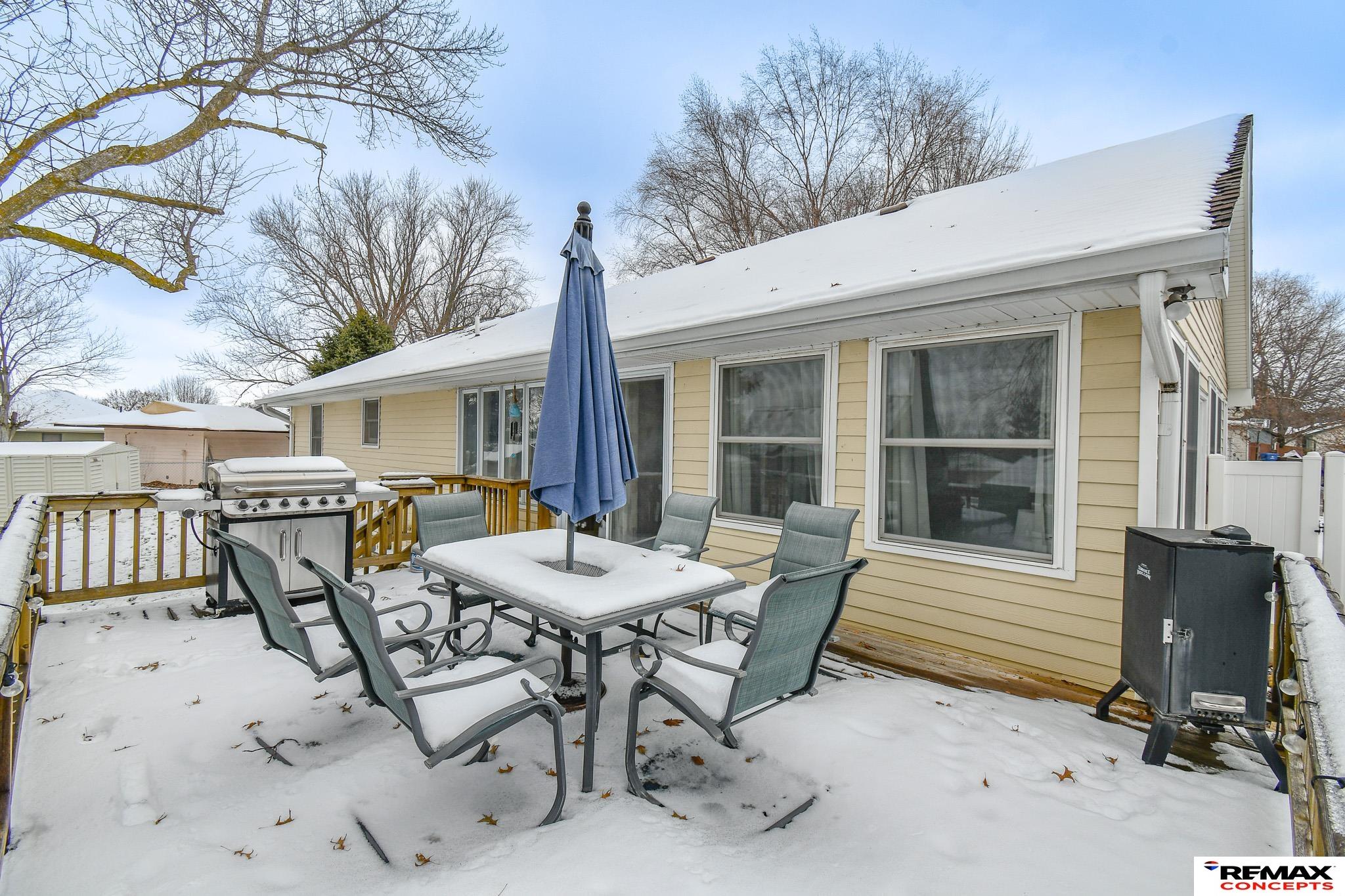 735 Summit Court