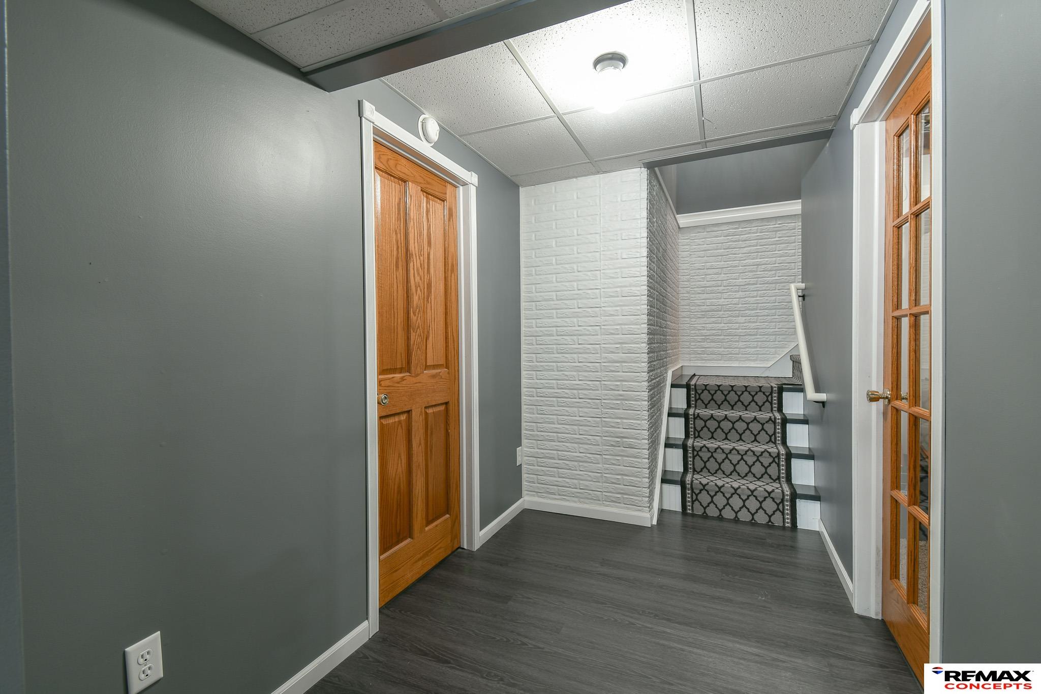 735 Summit Court