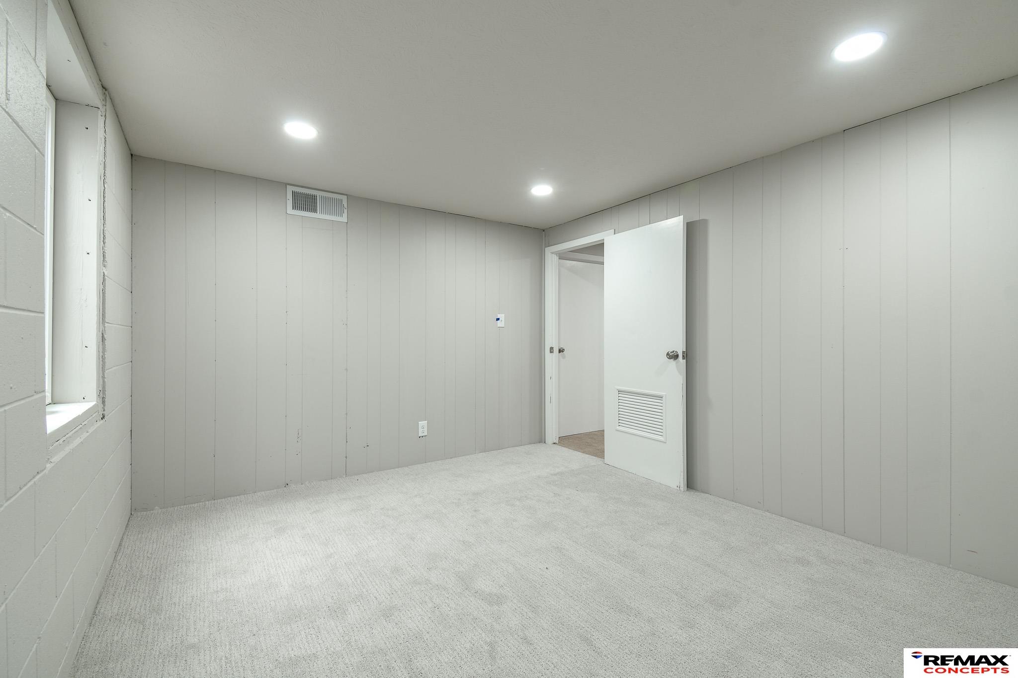 240 E 22nd Street
