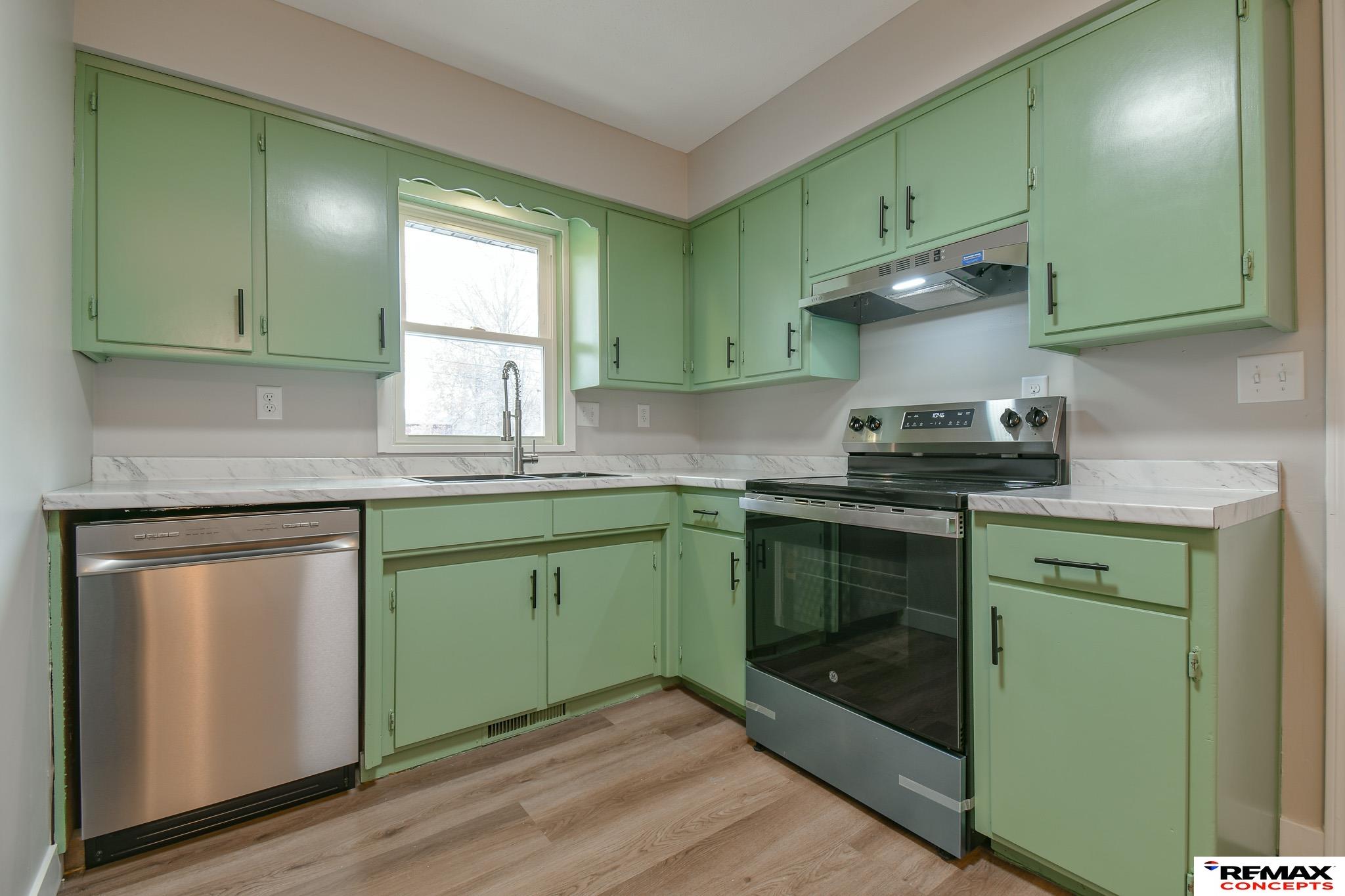 240 E 22nd Street