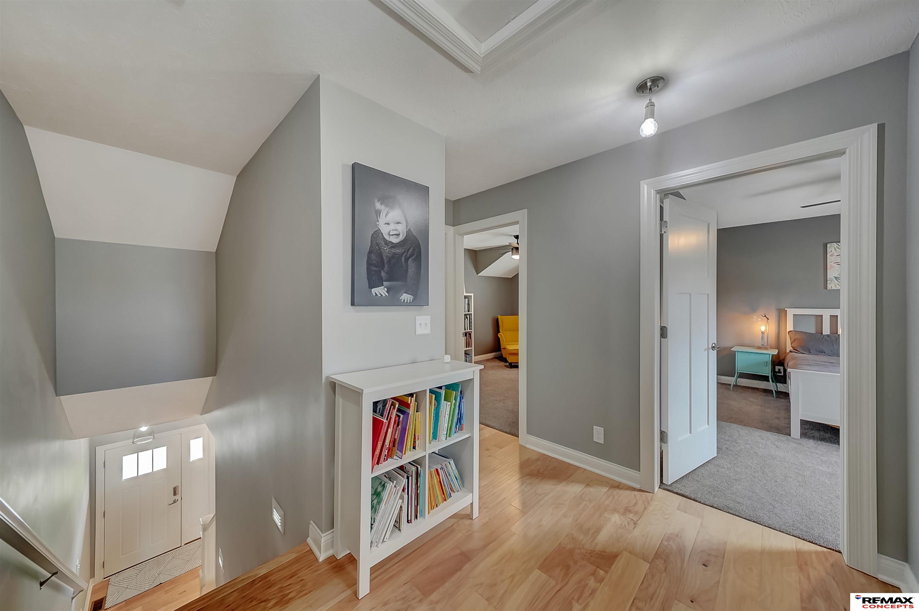 225 Knotty Pine Lane