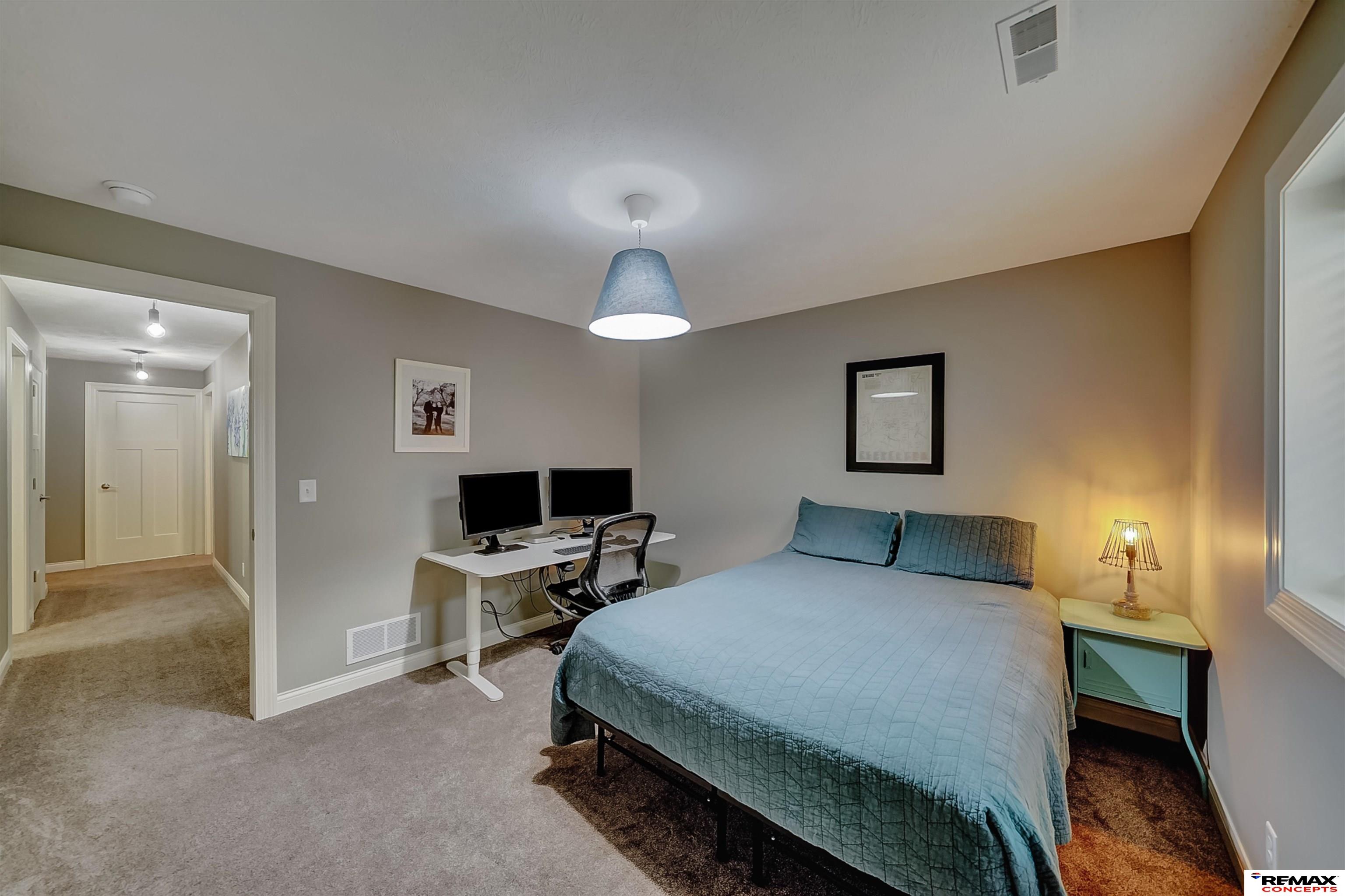 225 Knotty Pine Lane