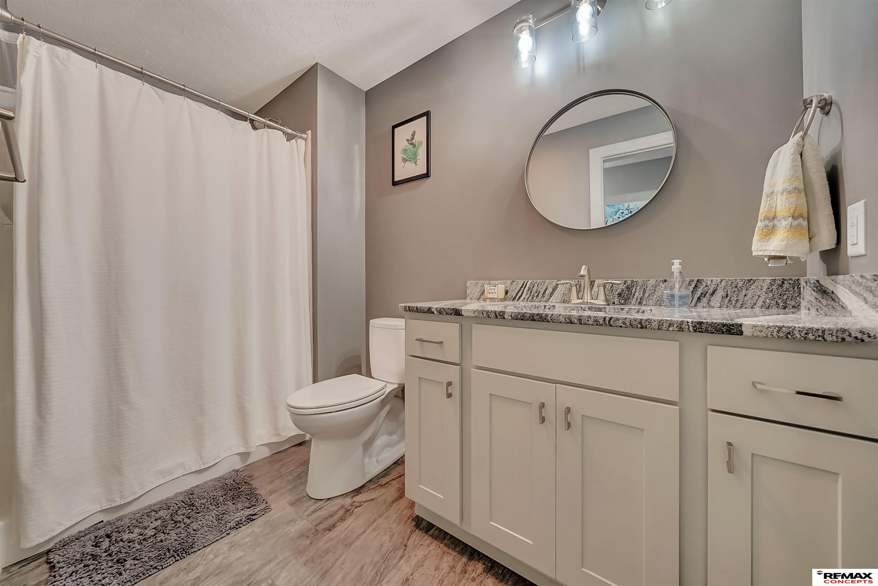 225 Knotty Pine Lane