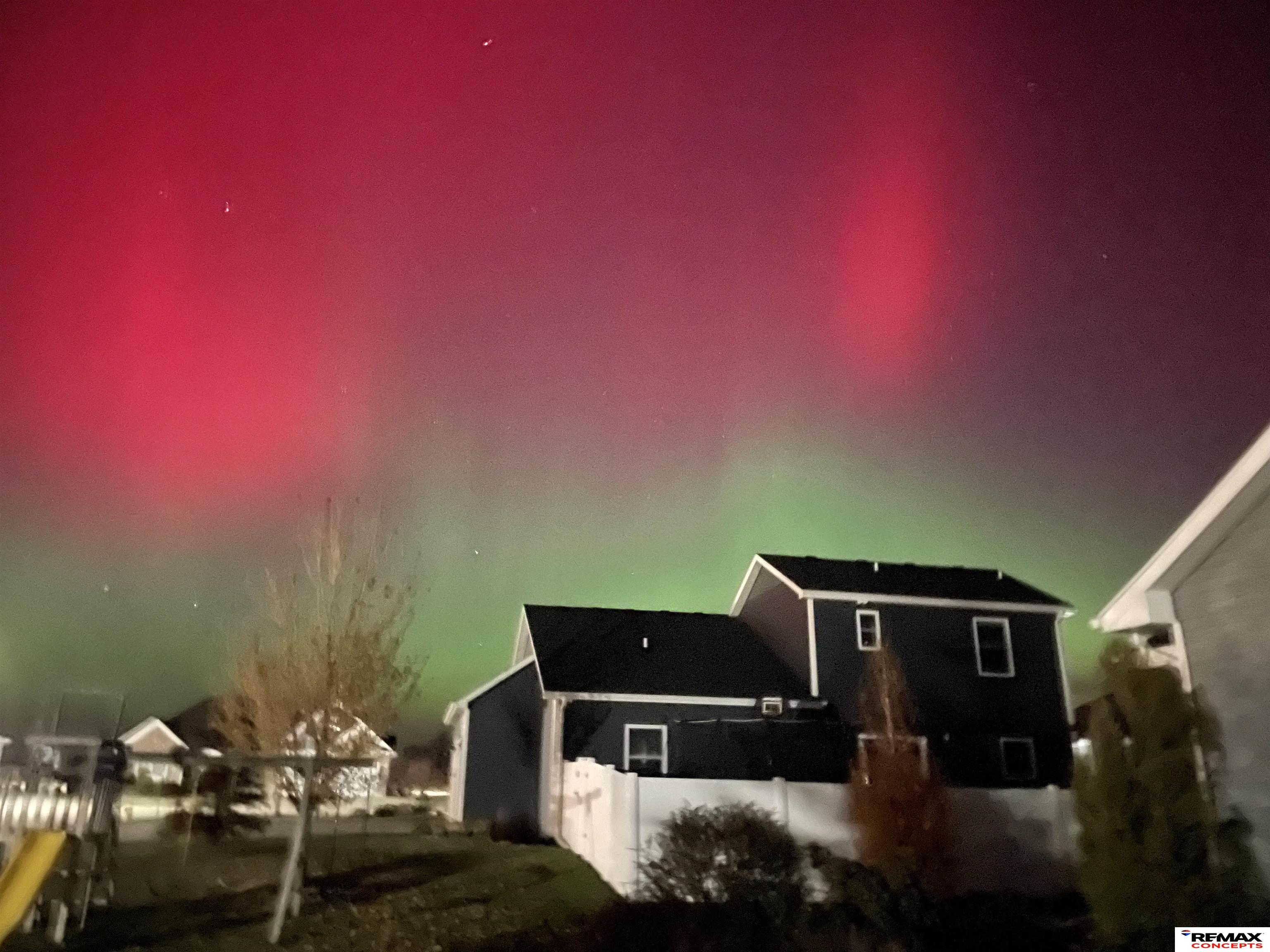 225 Knotty Pine Lane