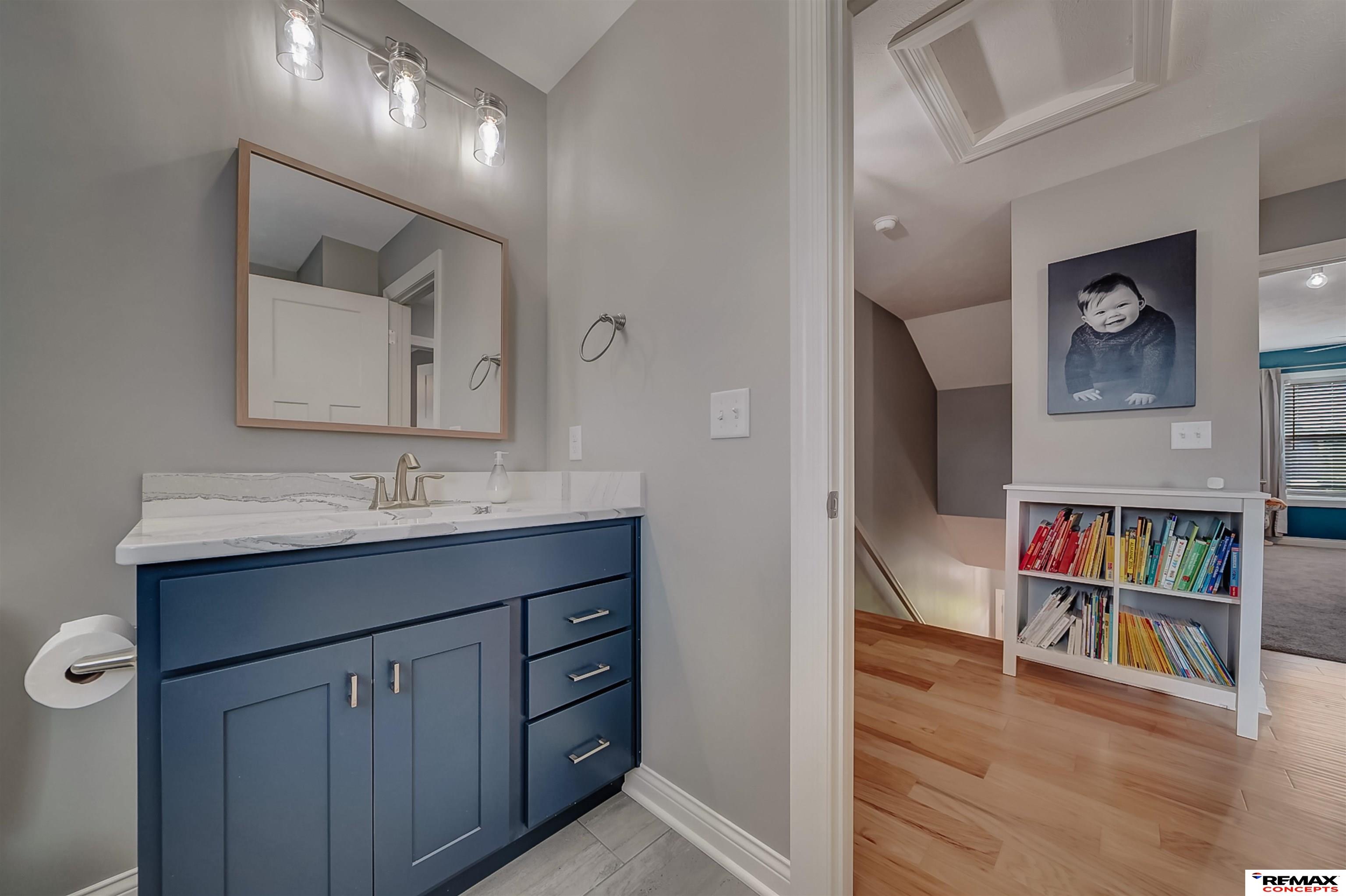 225 Knotty Pine Lane