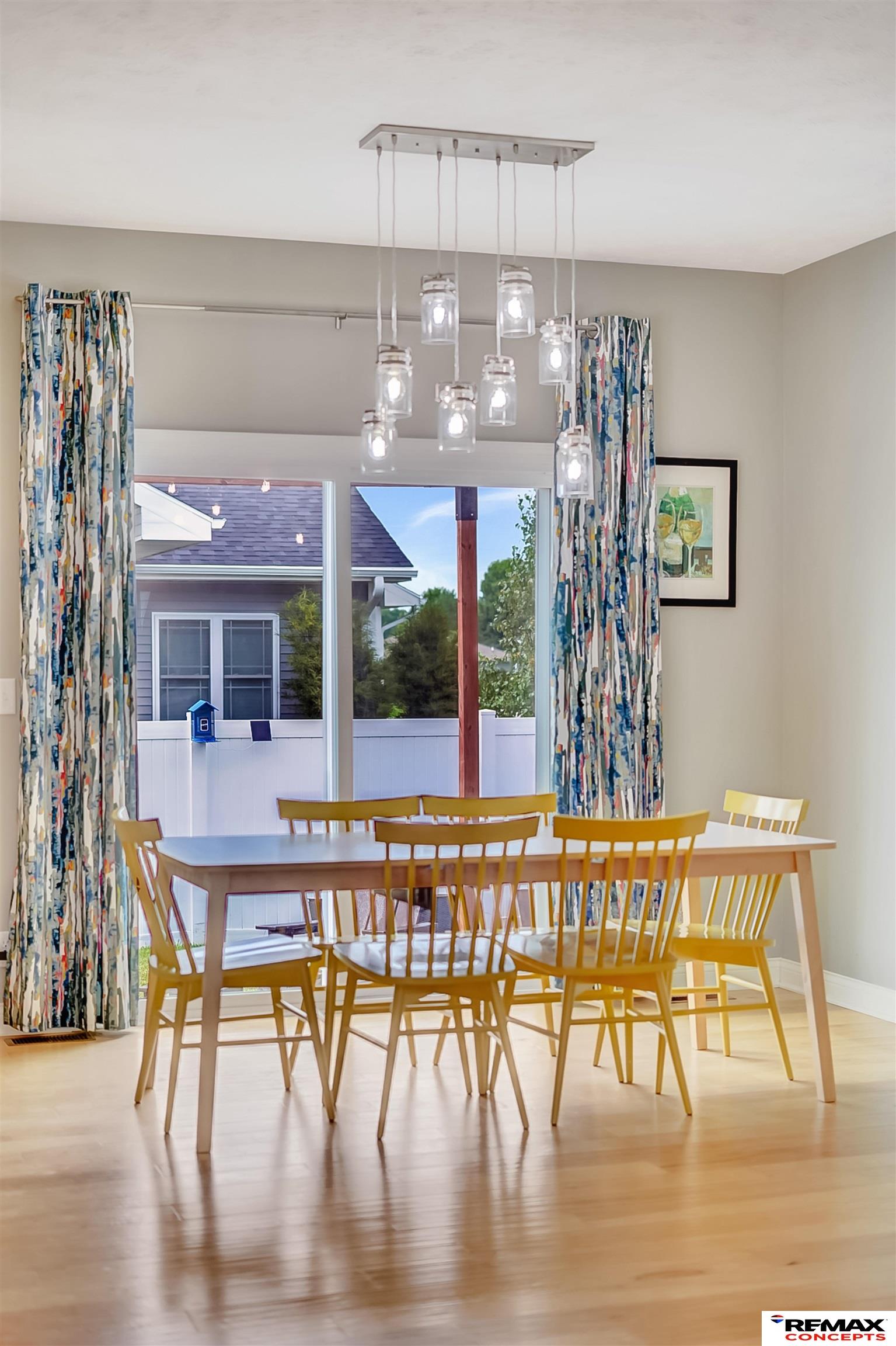 225 Knotty Pine Lane