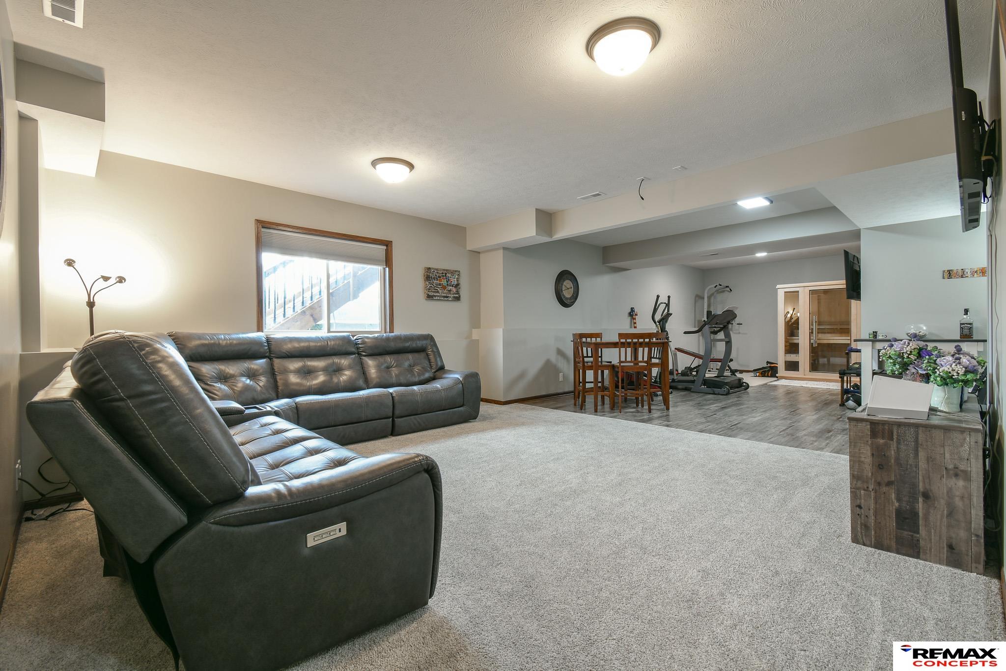 7700 S 66th Street