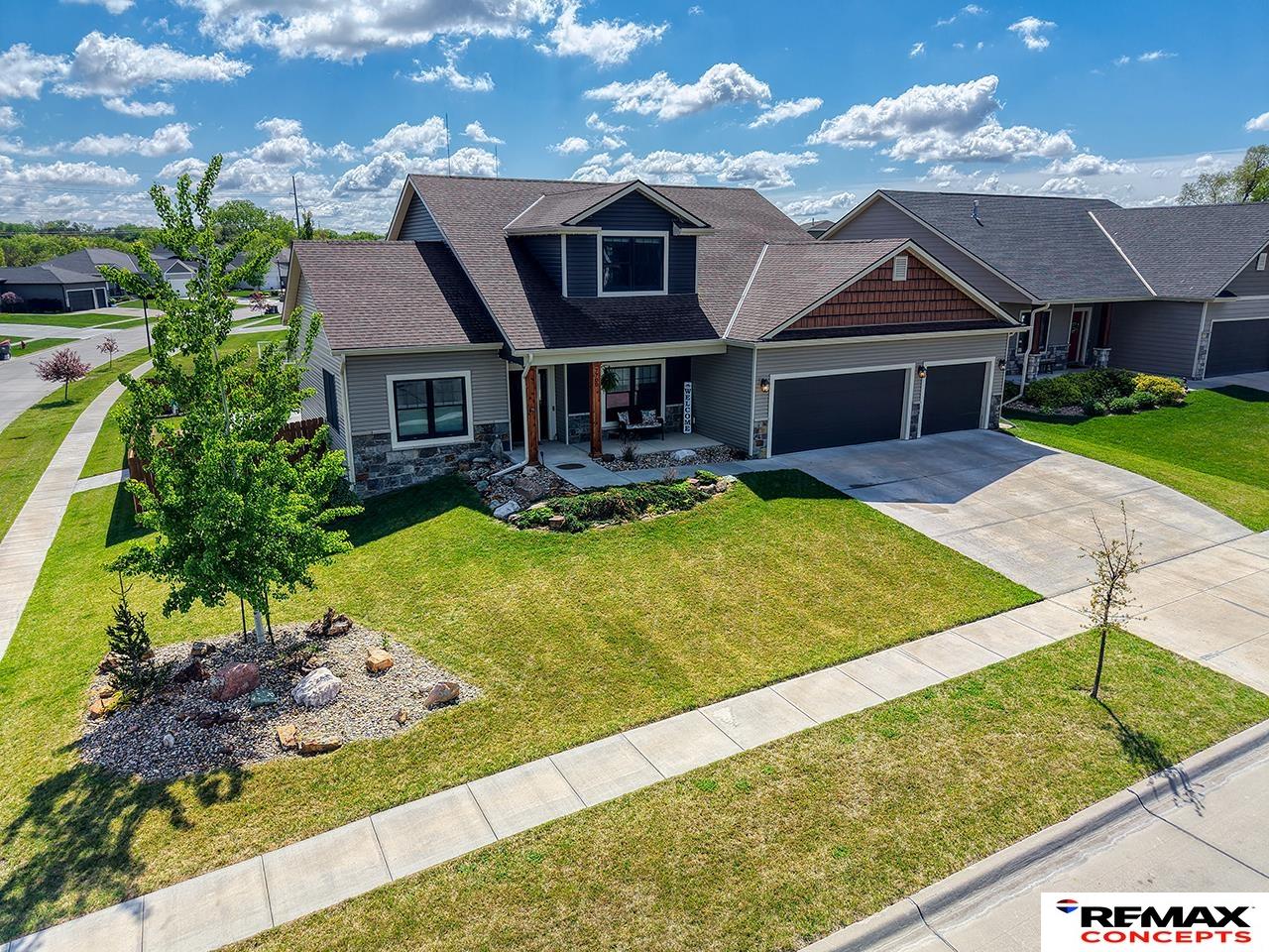 7700 S 66th Street