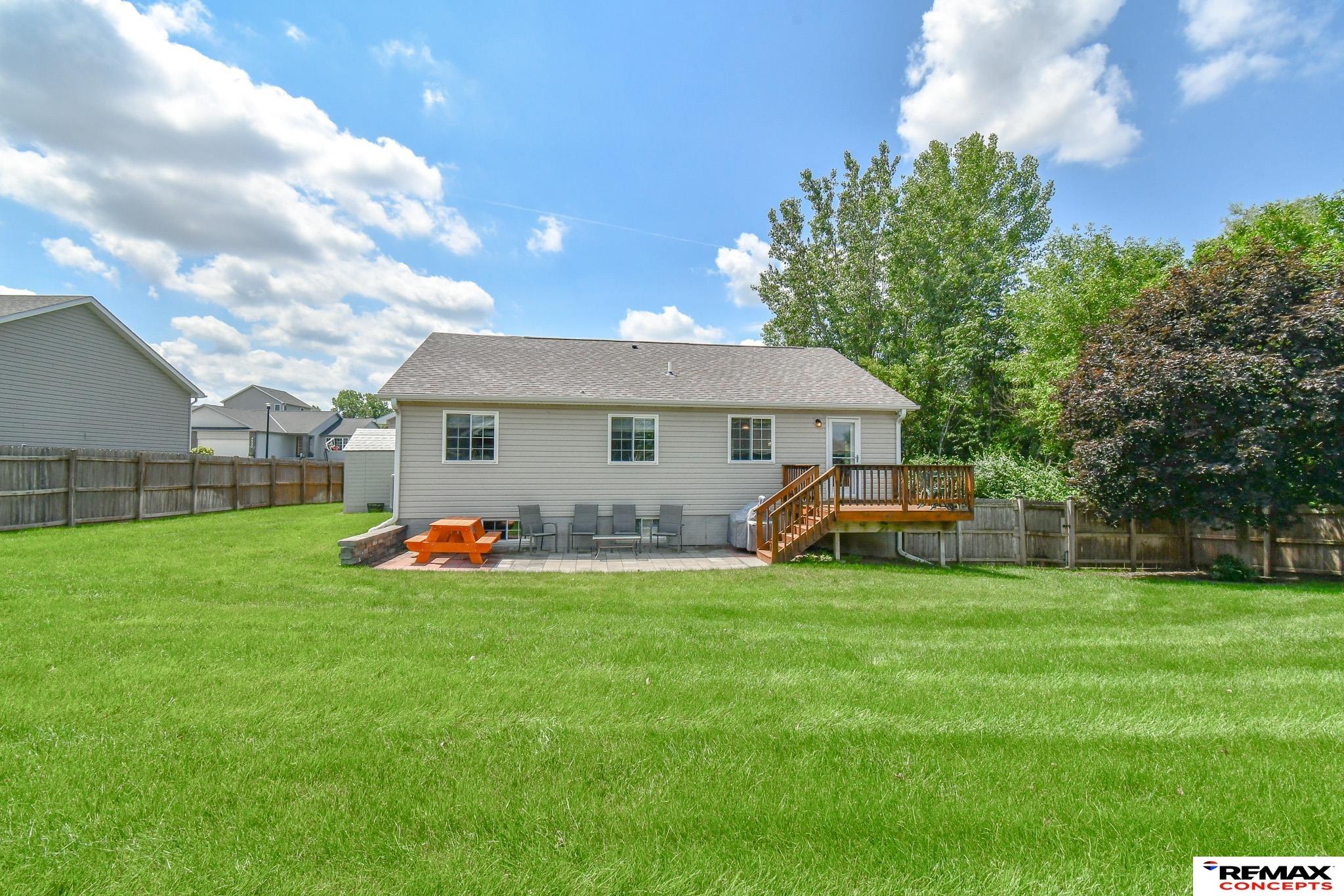 4548 W Ludwig Drive