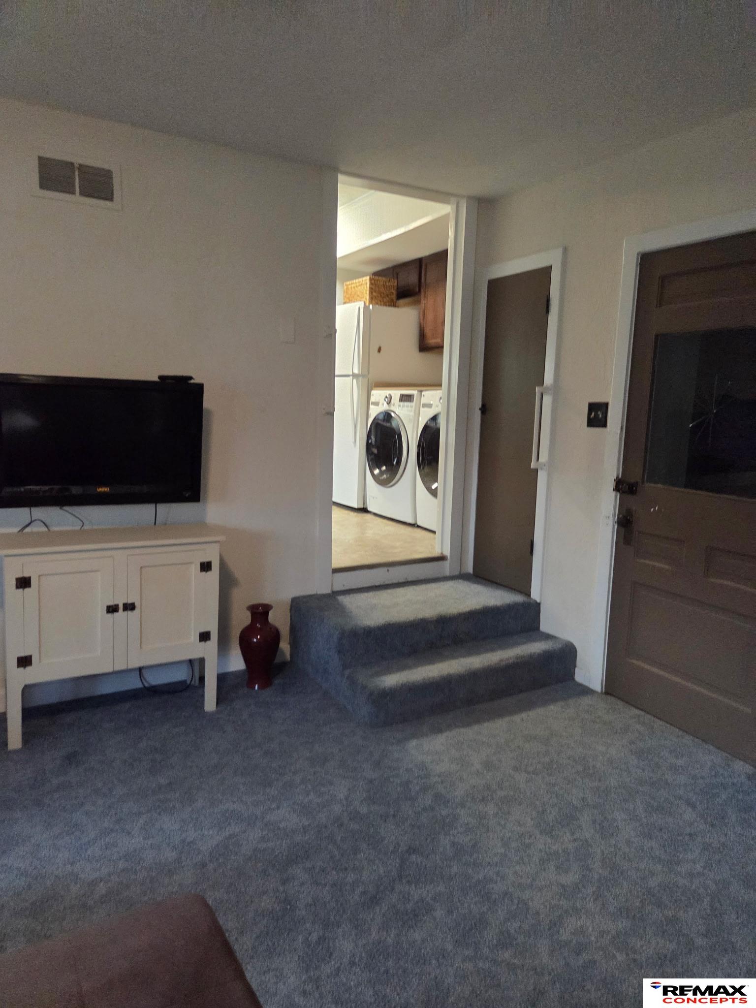 1007 5th Street