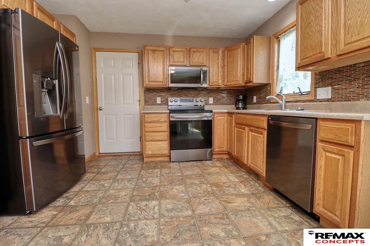 1123 Rainy River Bay