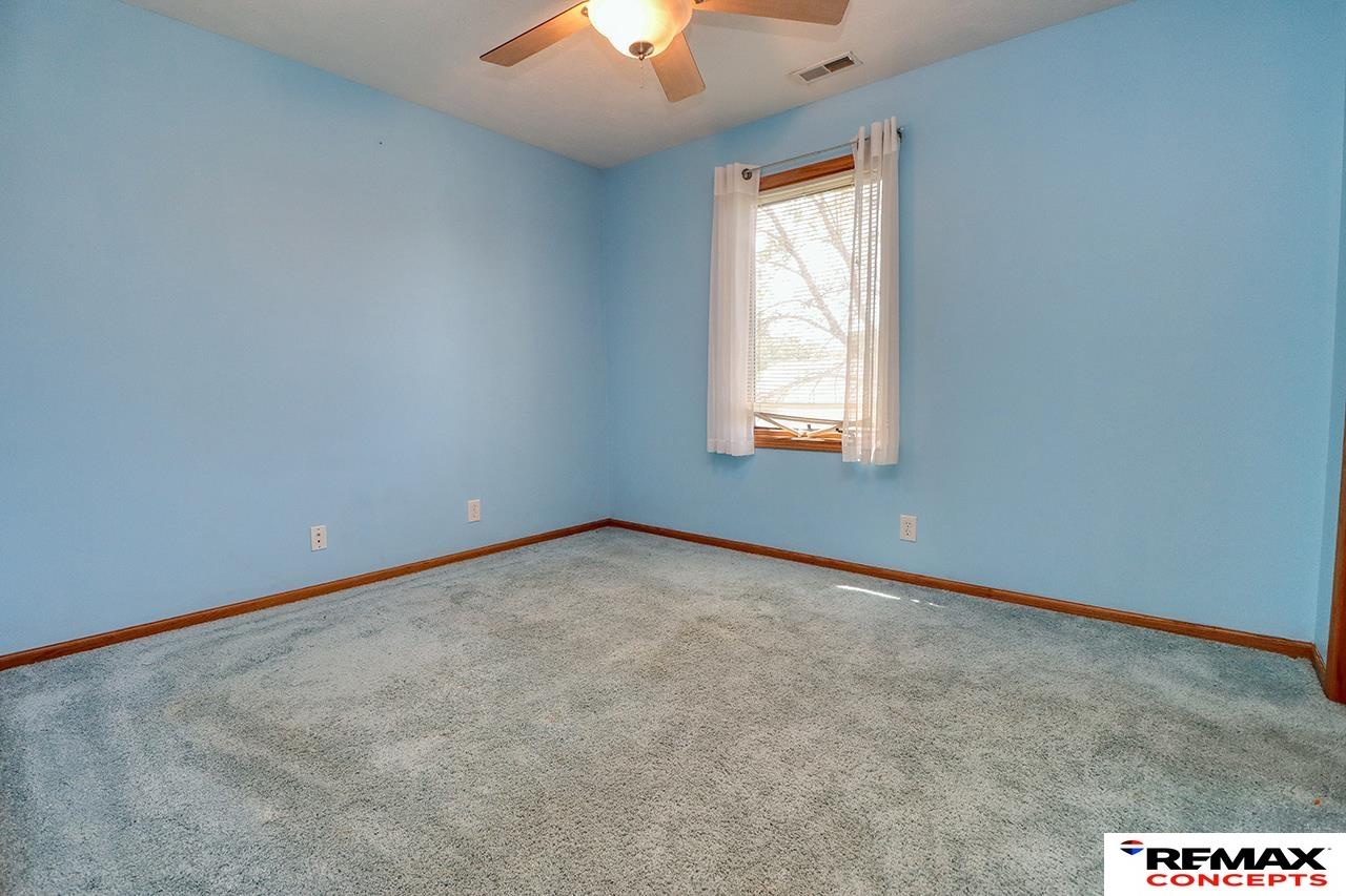 1123 Rainy River Bay
