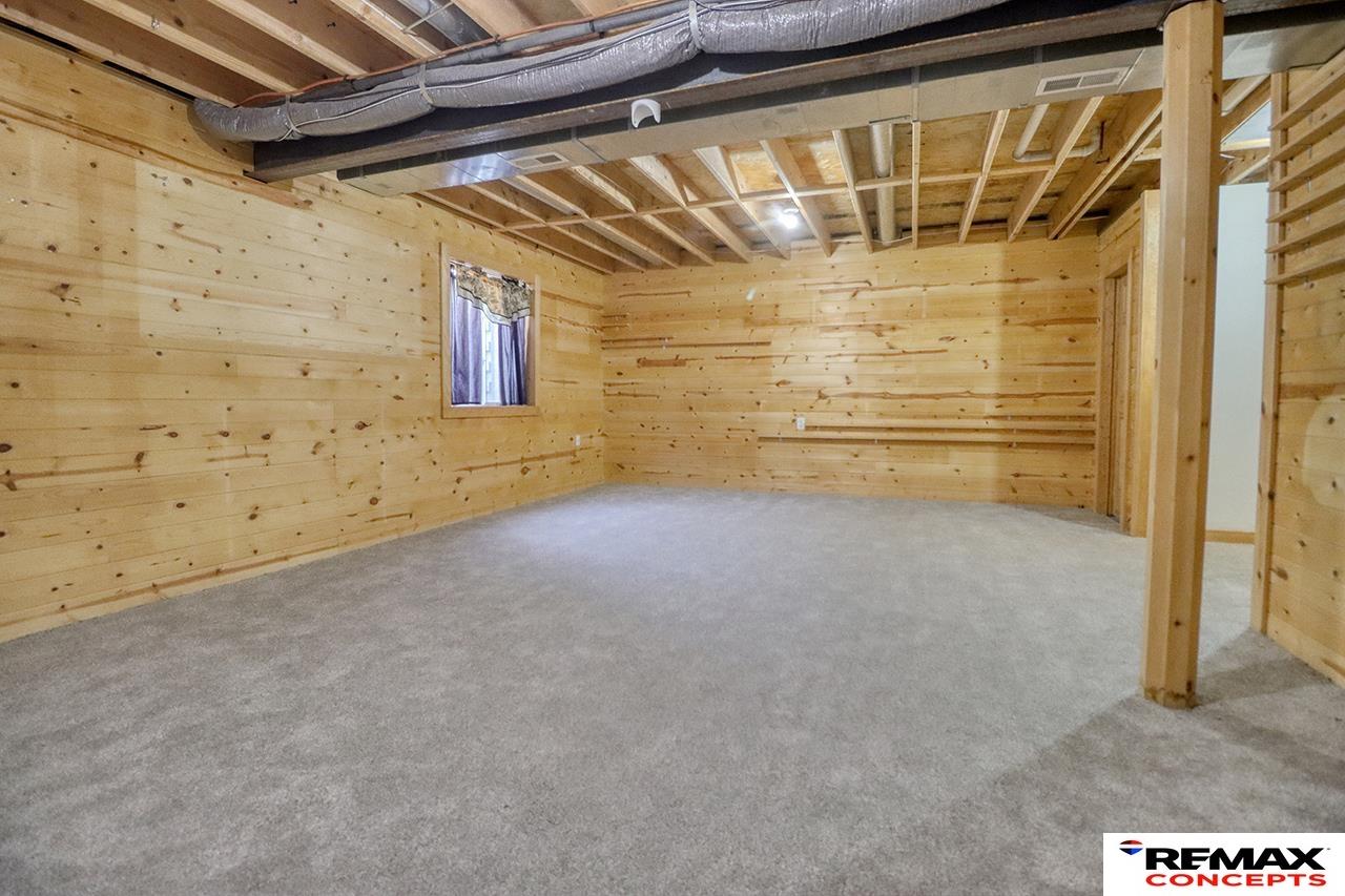 1123 Rainy River Bay