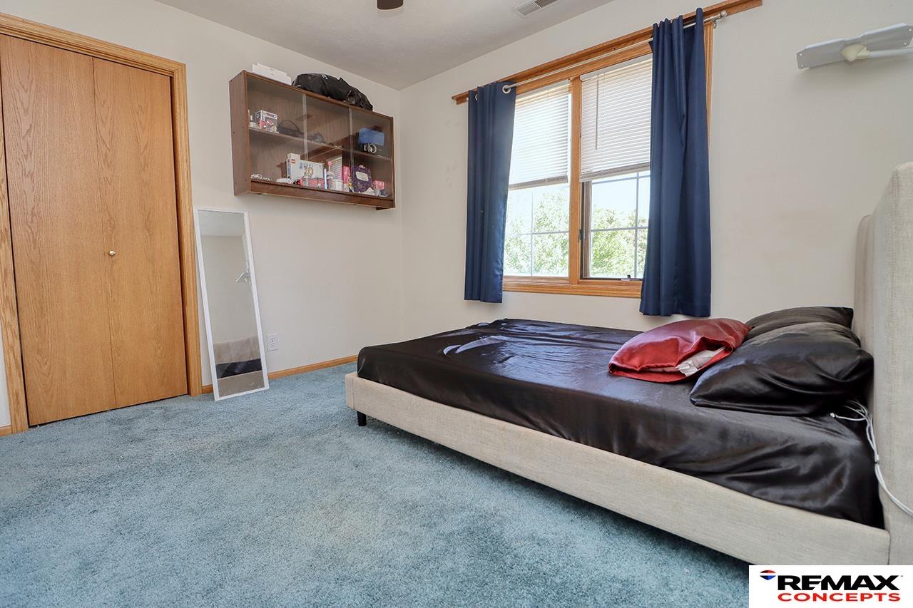 1123 Rainy River Bay