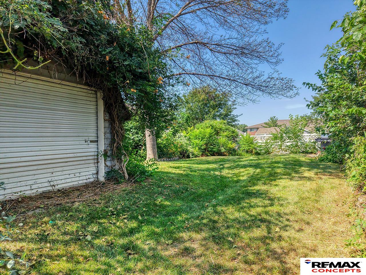 1123 Rainy River Bay