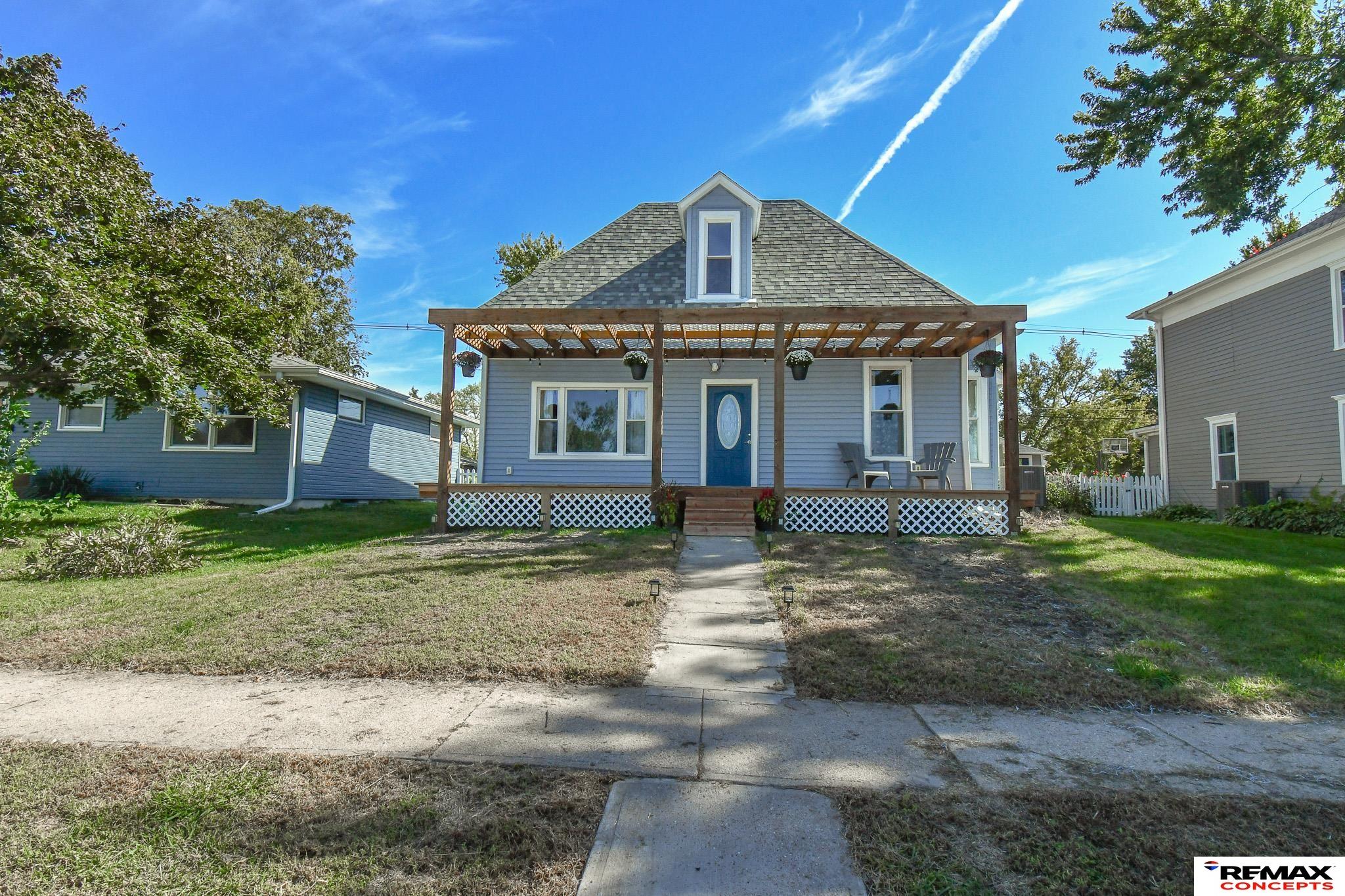 436 S 1st Street