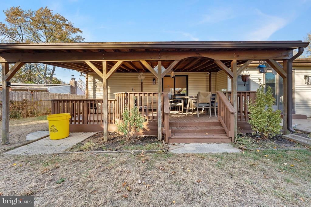 19 Avon Cir
