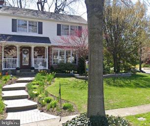 303 Cambridge Dr
