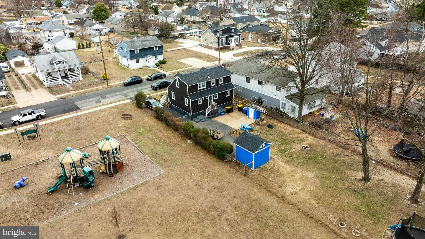 41 Stewart Ave