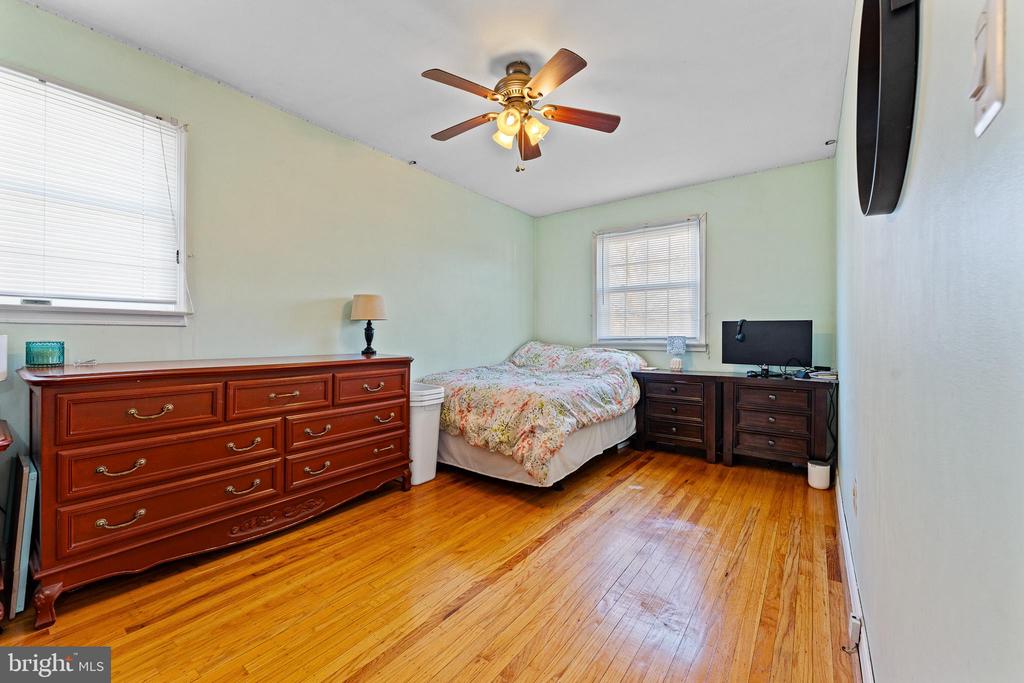 203 Cambridge Dr