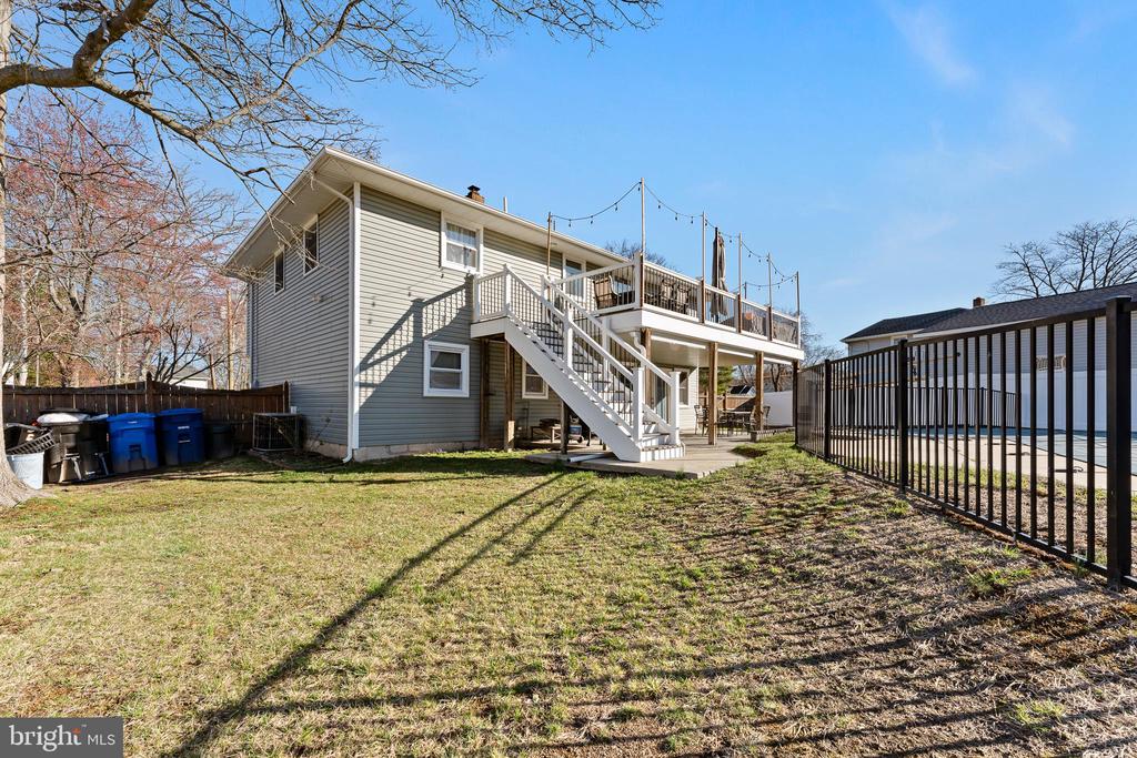 203 Cambridge Dr