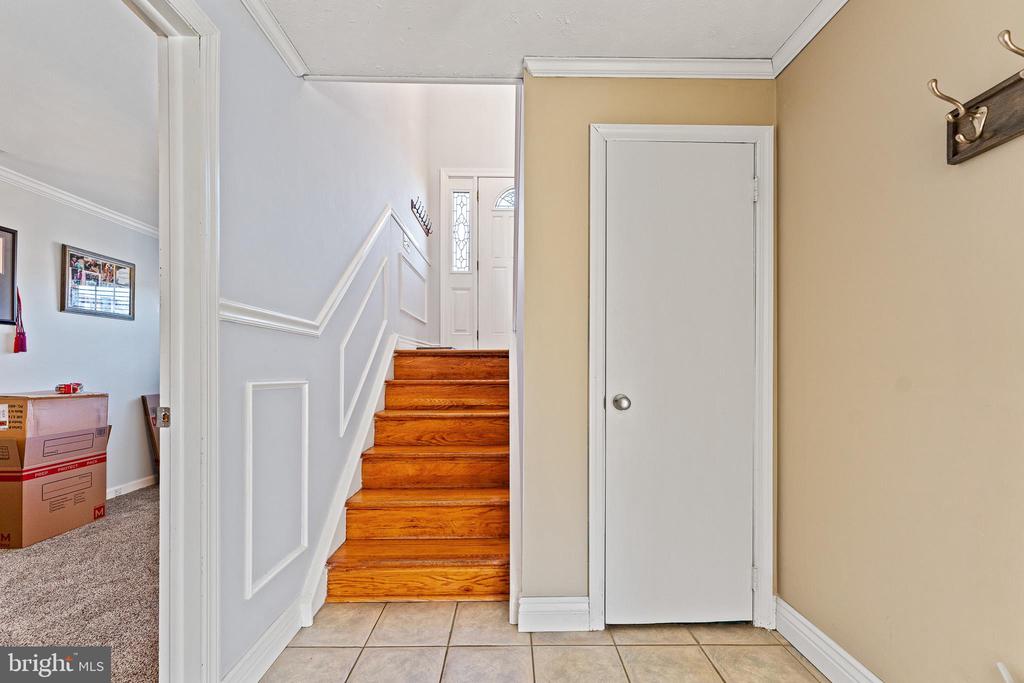 203 Cambridge Dr