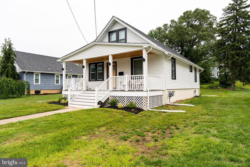 1104 Garfield Ave