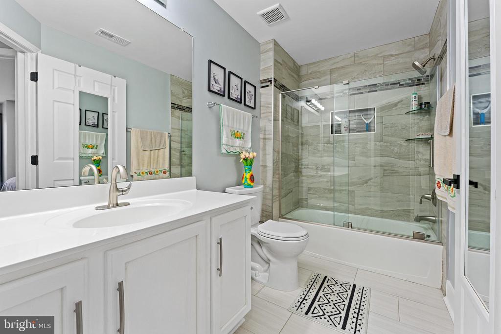 11 Teal Ct