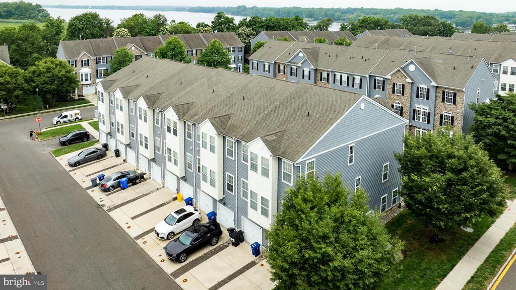 11 Teal Ct