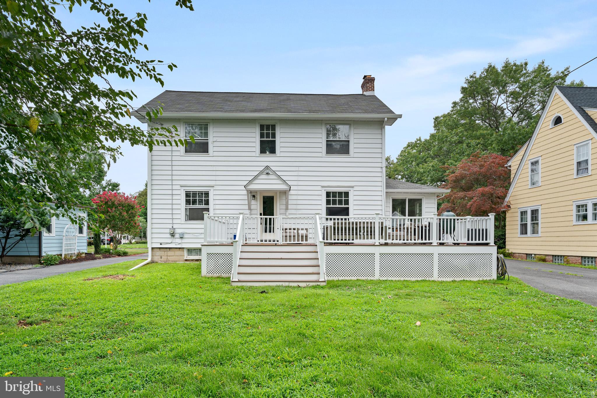 220 Linden Ave